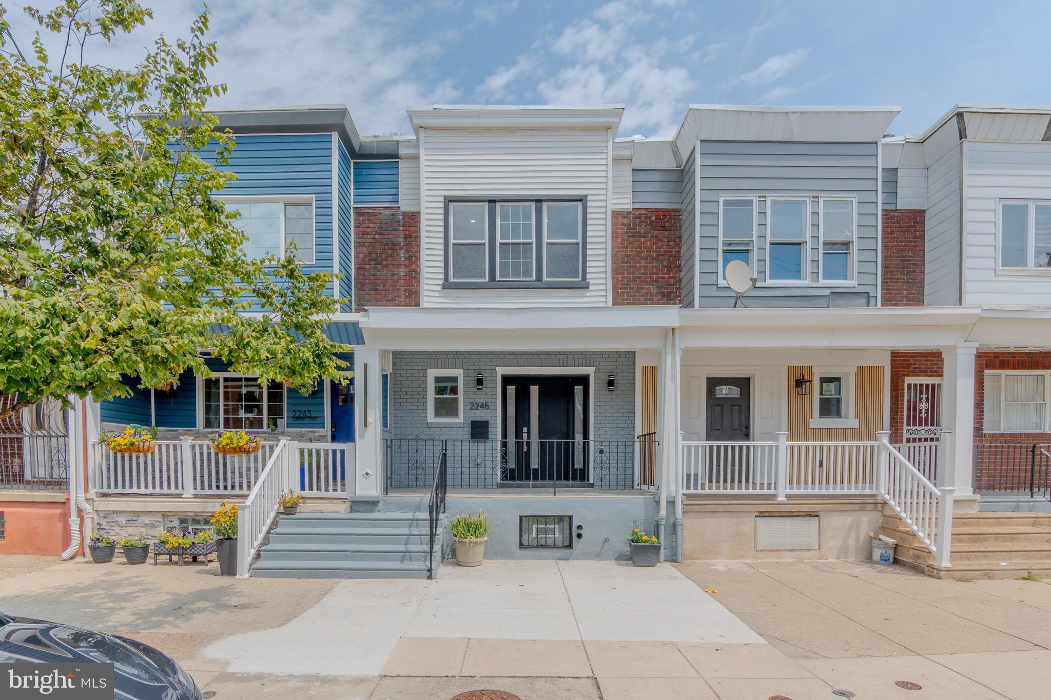 2245 E CAMBRIA STREET