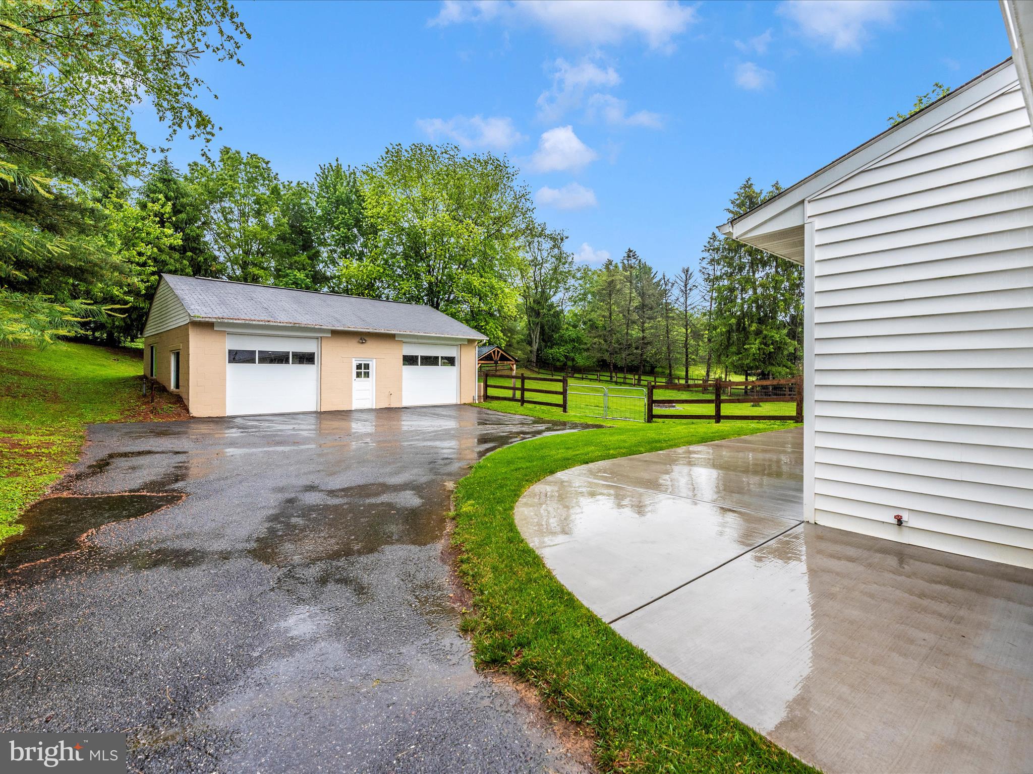 4106 TEKLEN DRIVE