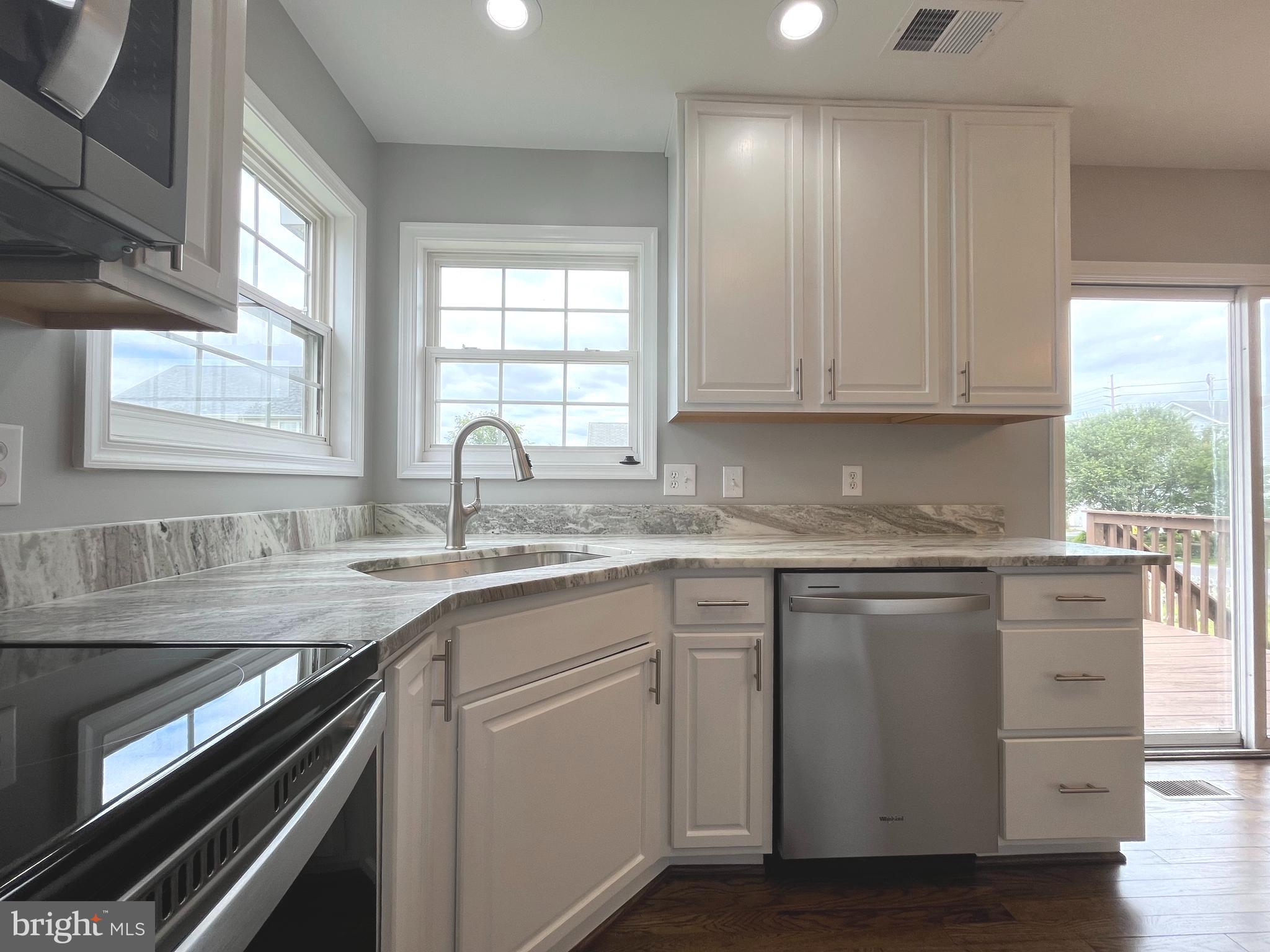 MILLS FARM - Residential