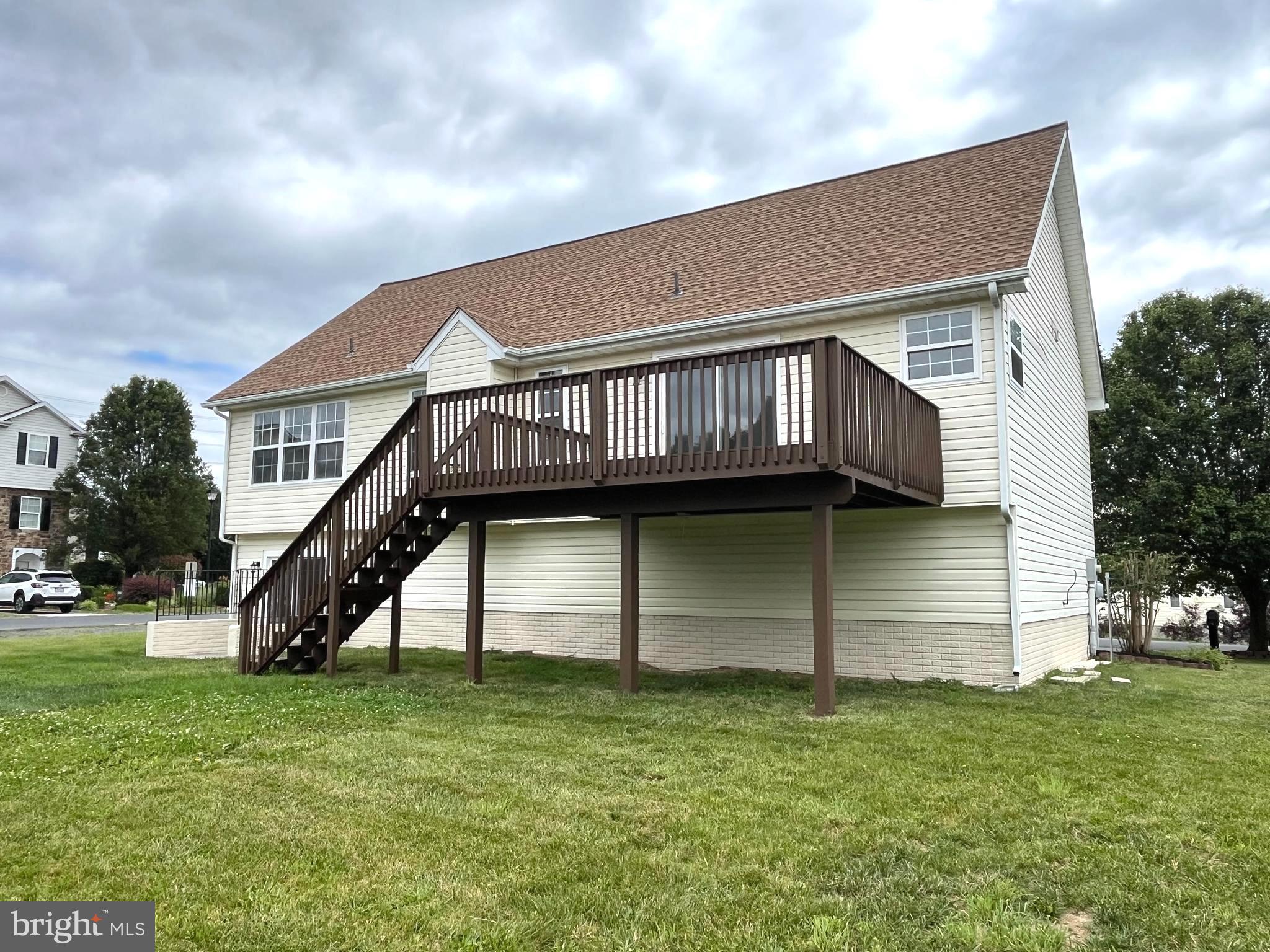 MILLS FARM - Residential