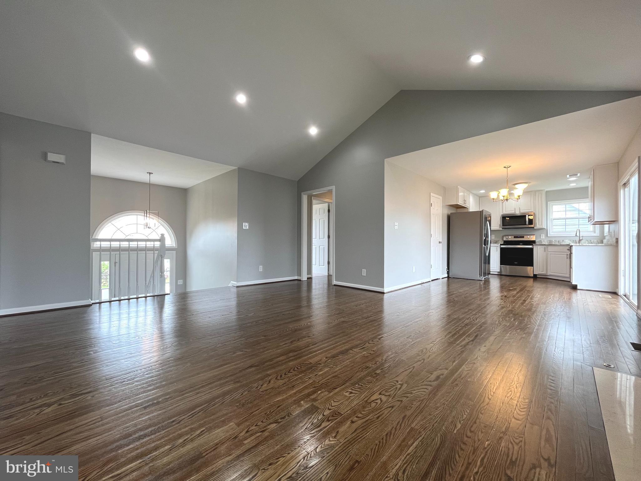 MILLS FARM - Residential