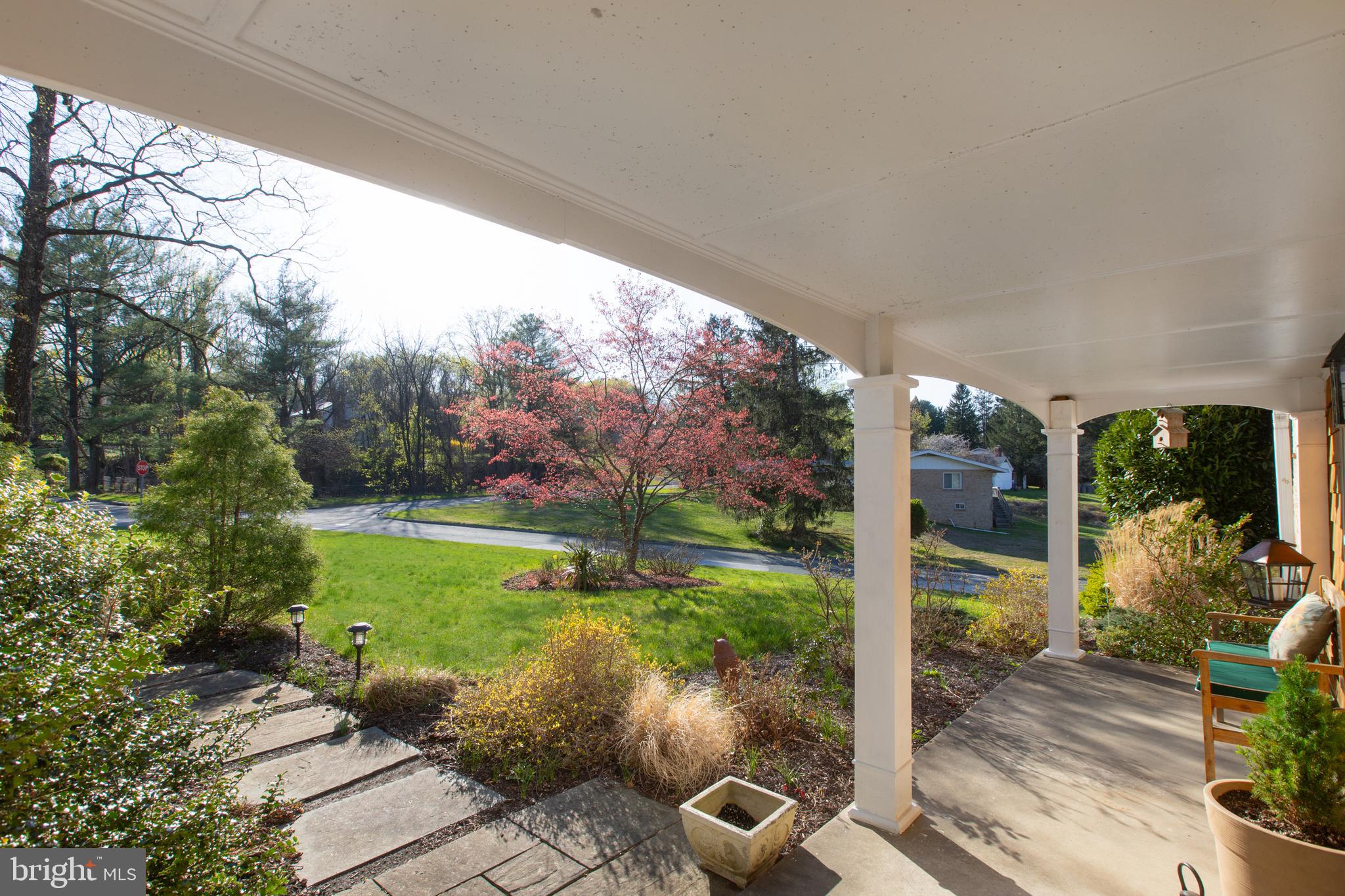 HAMPTON GARDENS - Residential