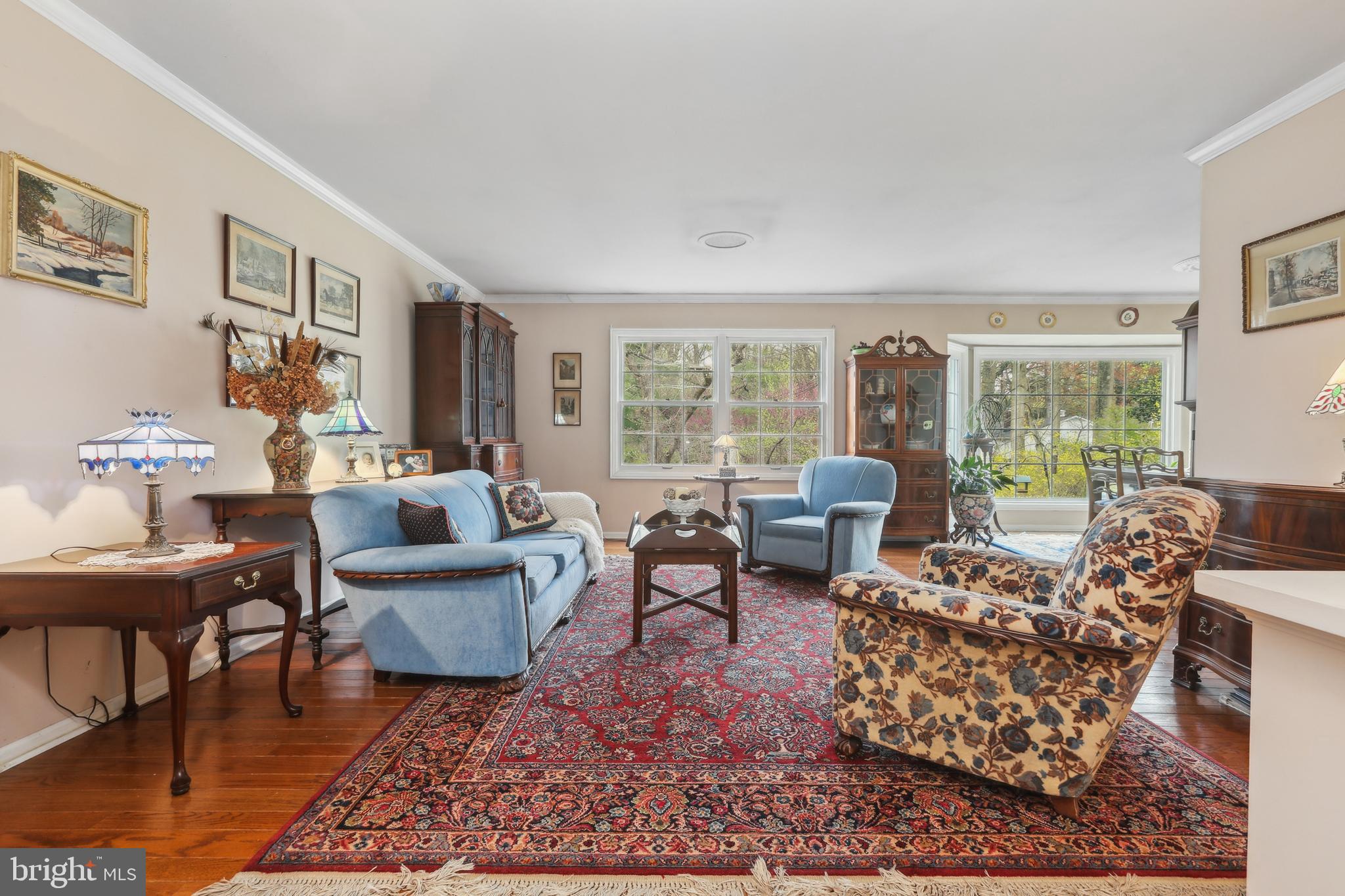 HAMPTON GARDENS - Residential