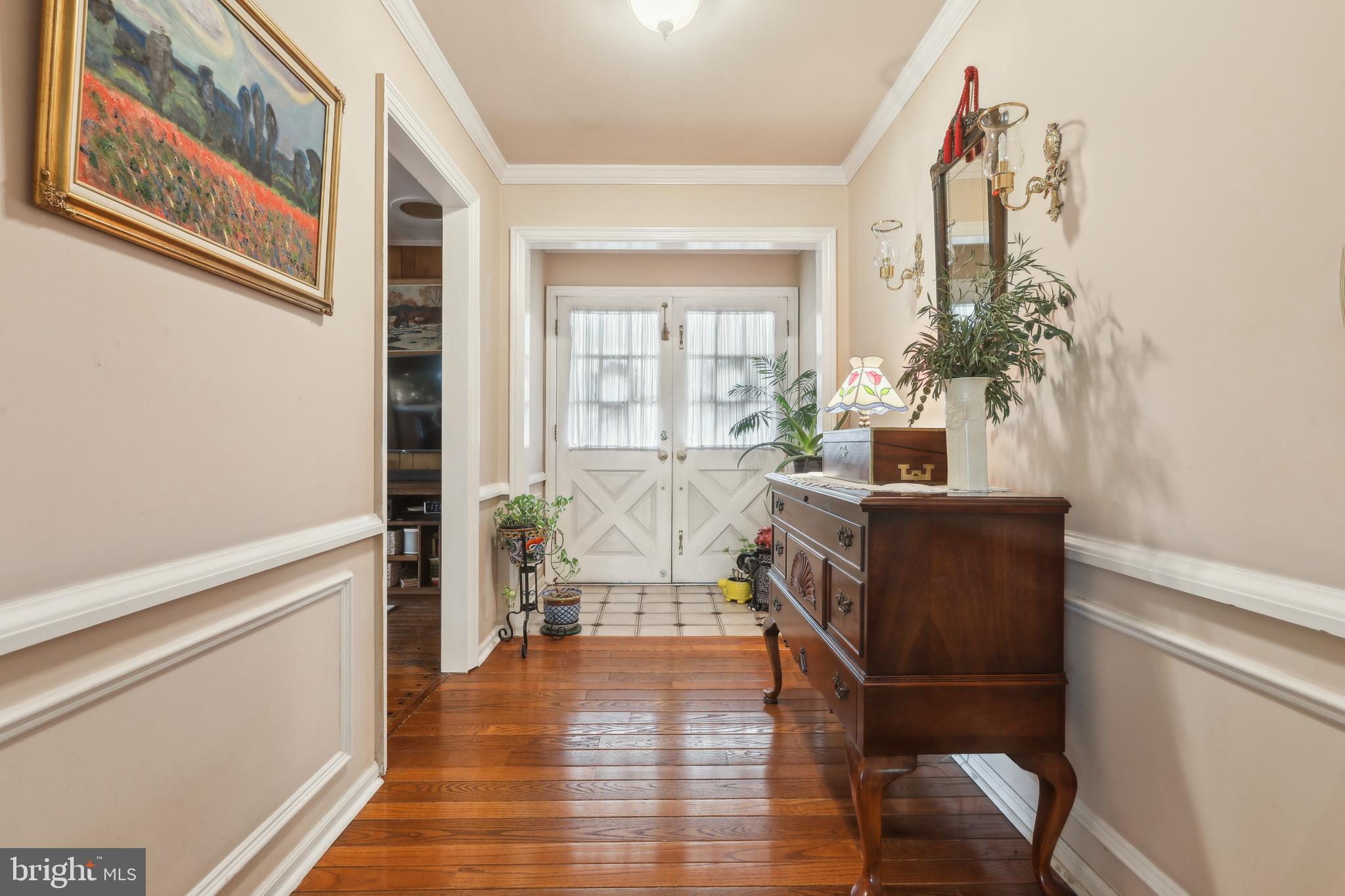 HAMPTON GARDENS - Residential