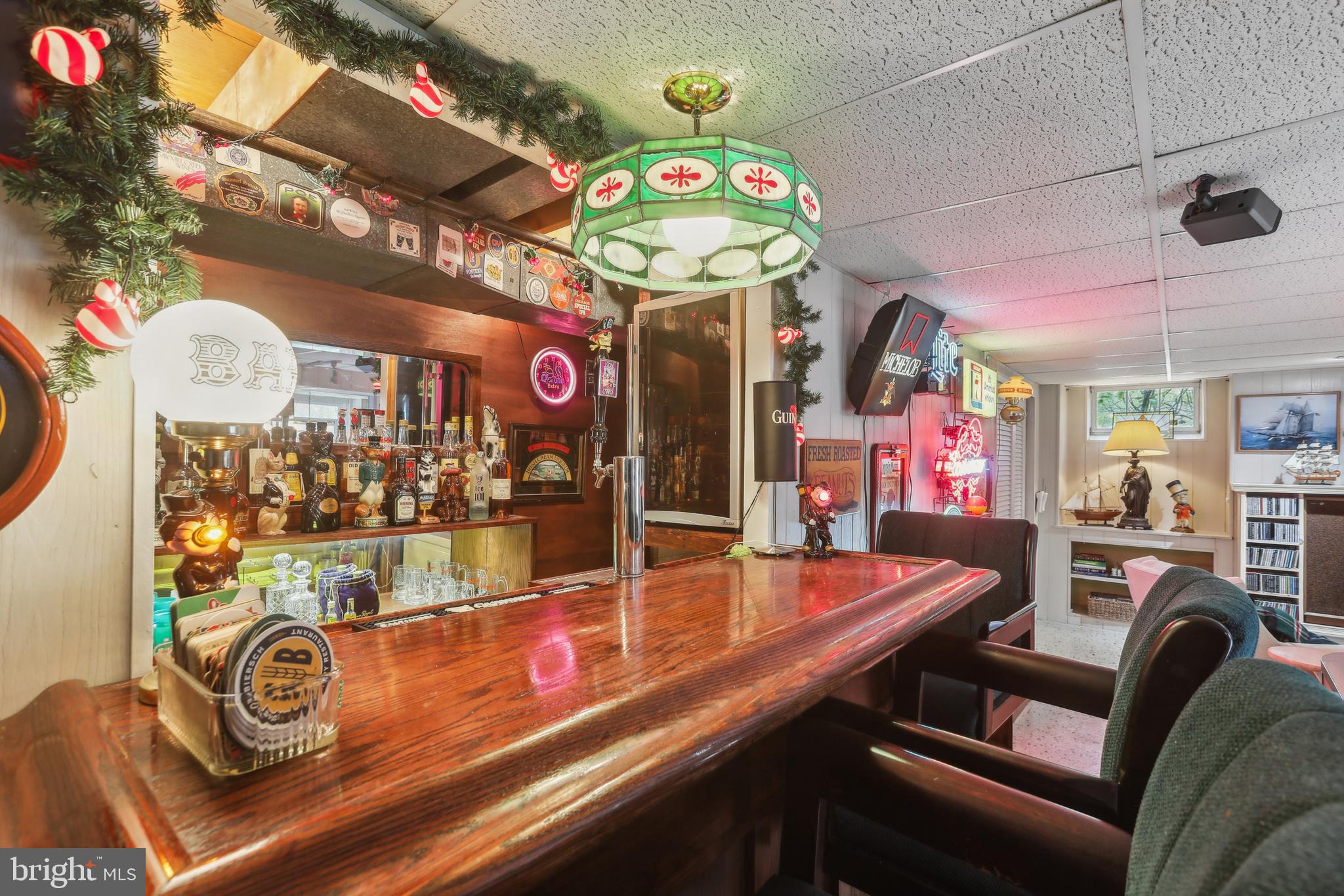 HAMPTON GARDENS - Residential