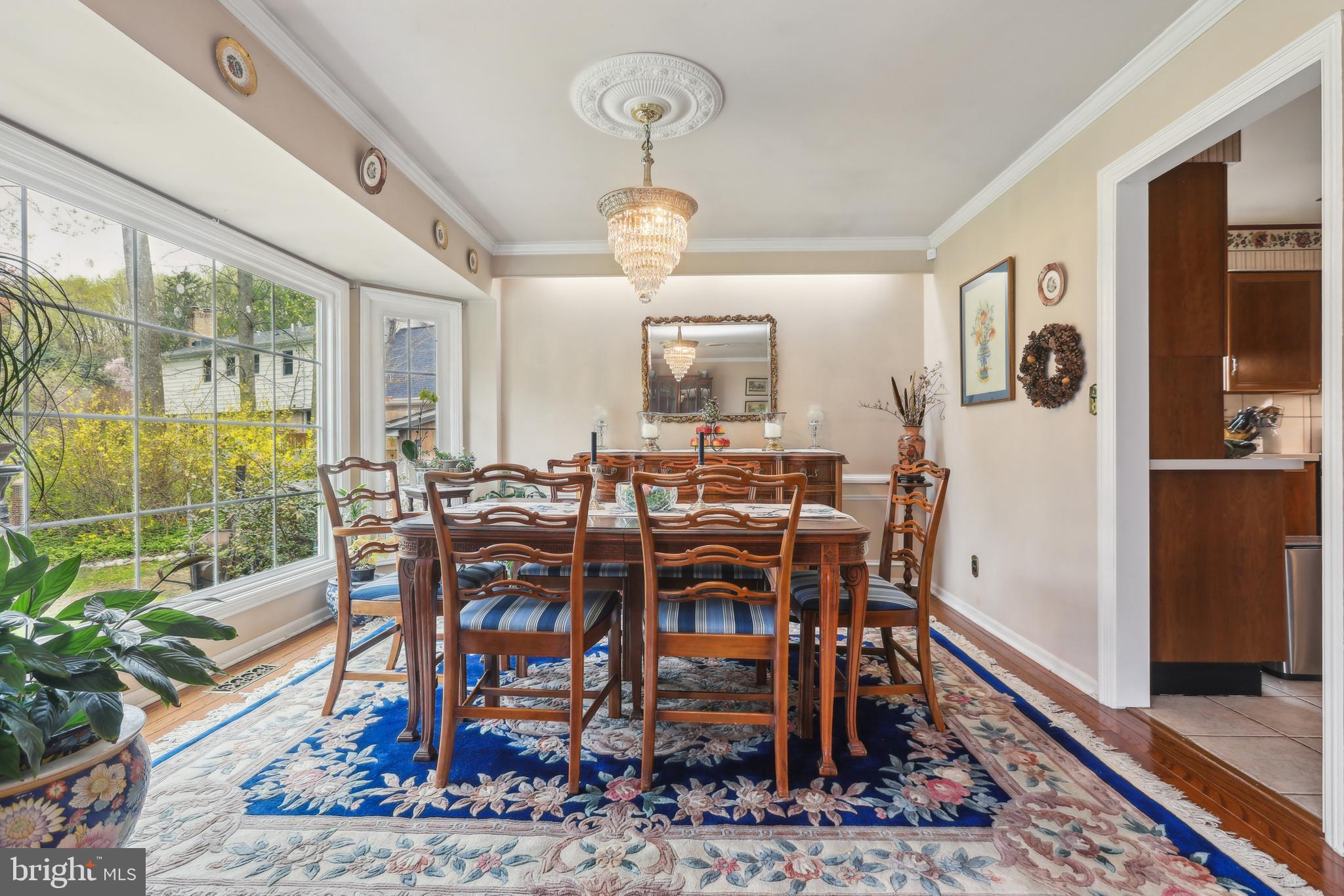 HAMPTON GARDENS - Residential