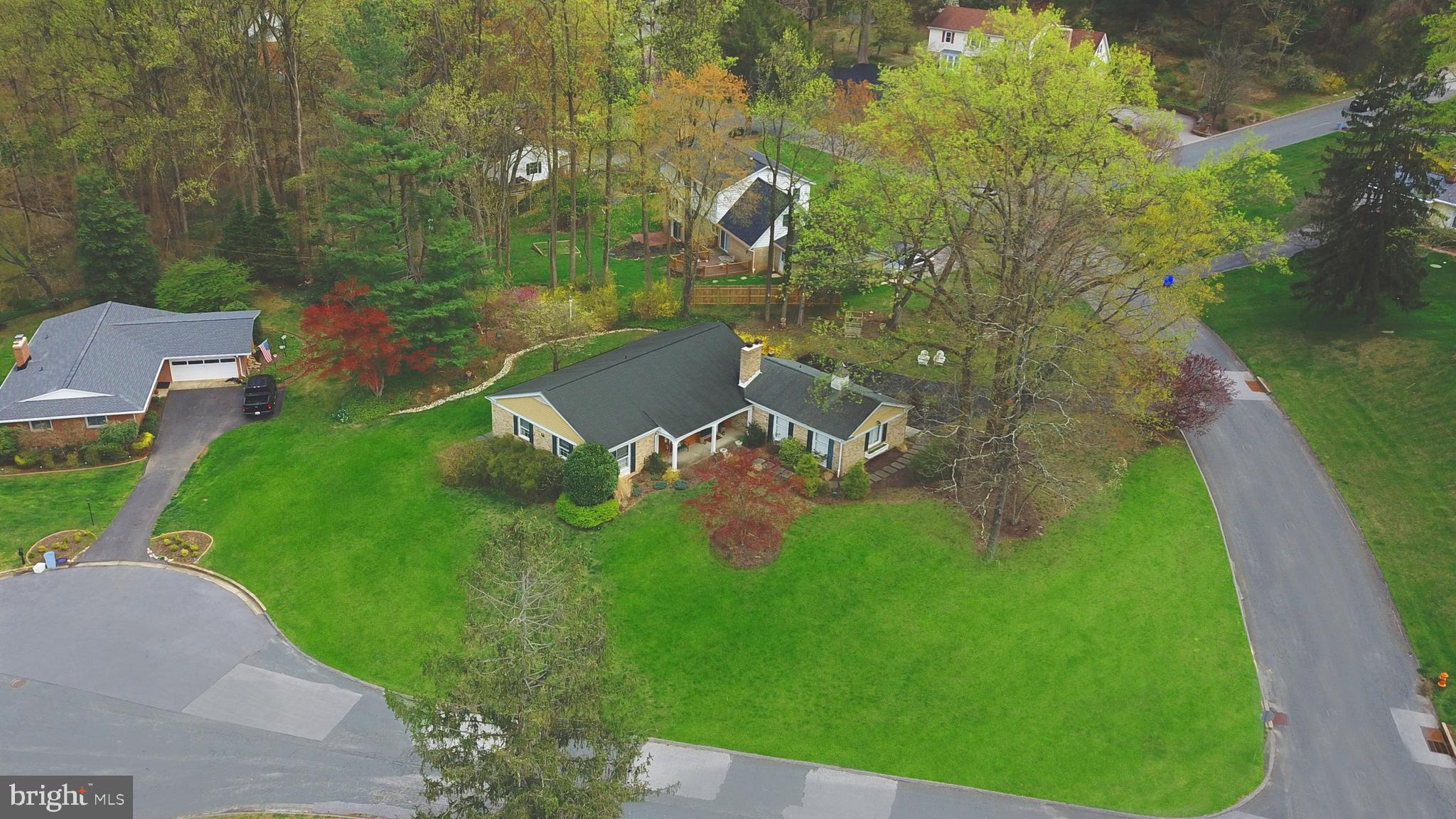 HAMPTON GARDENS - Residential