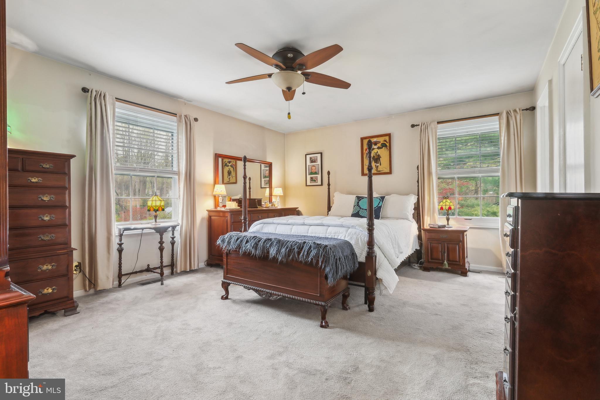 HAMPTON GARDENS - Residential