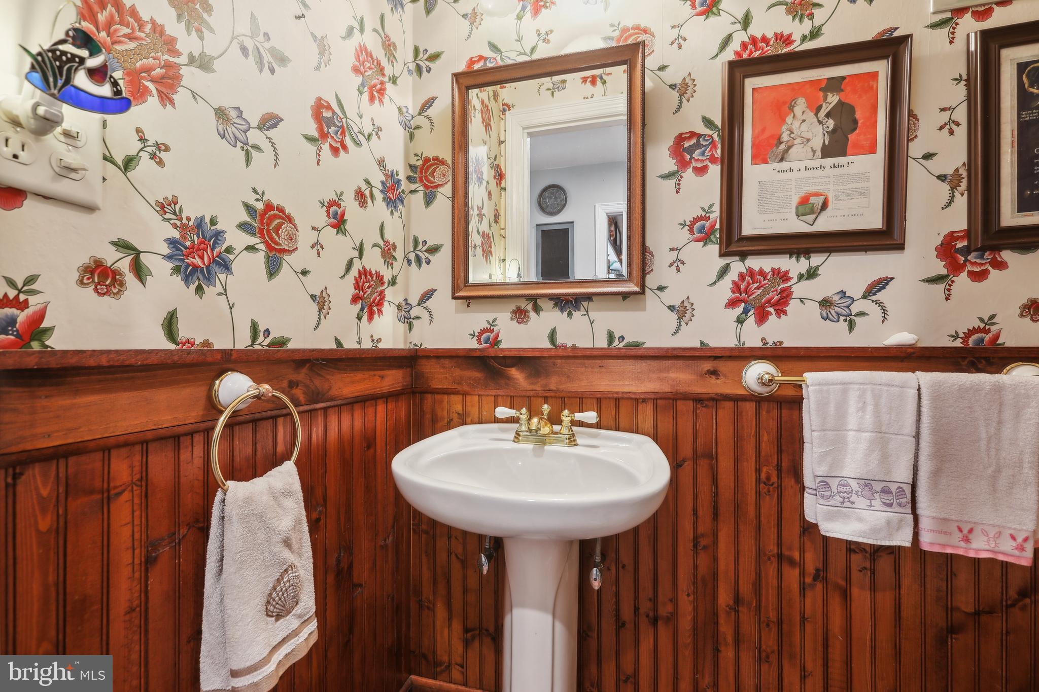 HAMPTON GARDENS - Residential