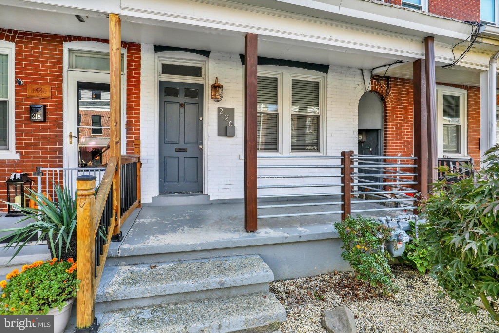 Photo of 220 Jackson Street, LANCASTER, PA 17603 (MLS # PALA2097938)