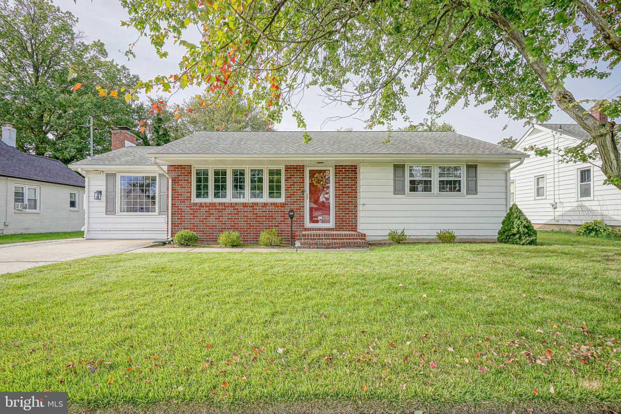 220 MARSDEN AVENUE