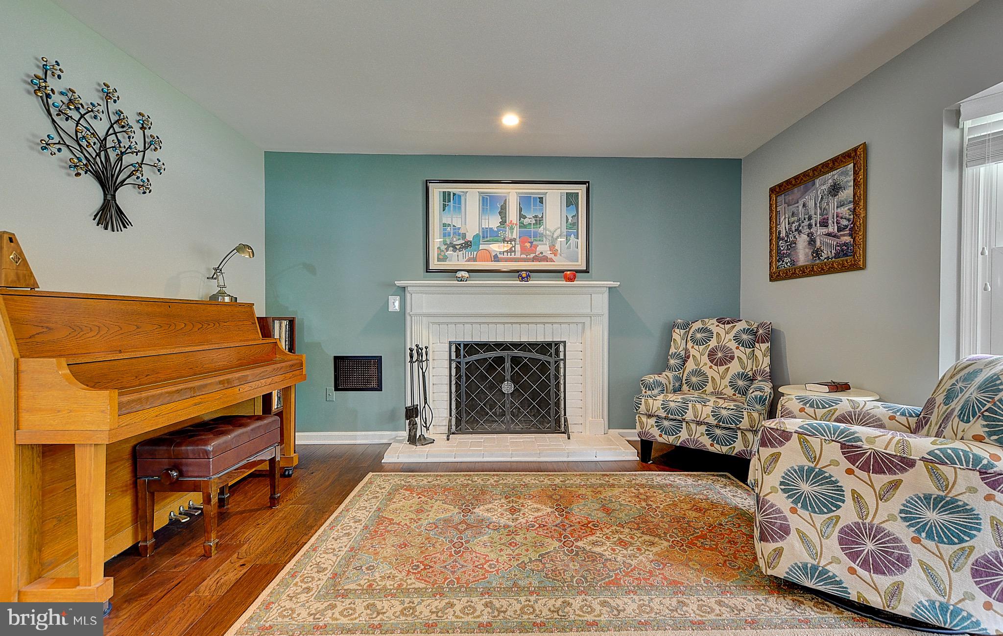 STRATHMORE AT BEL PRE - Residential