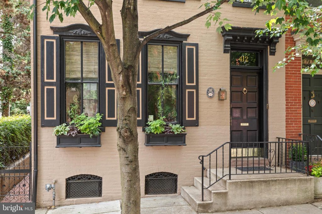 Photo of 412 W WALNUT ST, LANCASTER, PA 17603 (MLS # PALA2036560)