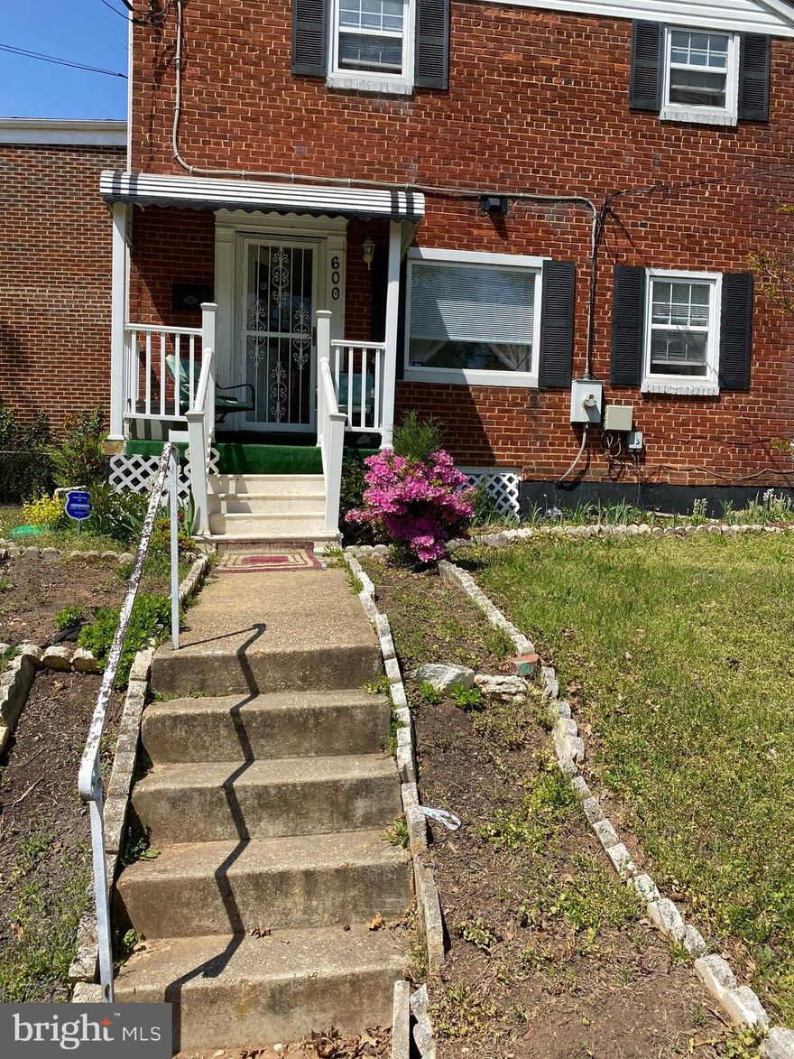 Back on Market! This SFH has 3 Bedrooms, 1 Full Bath, 1 Half Bath, 3 Levels, Addition Built.
This Corner Lot is a First Time Home Buyers Or Investors Dream, Great Front Yard Space, Updated Kitchen with all stainless steel appliances and granite counter tops. Great To Host Family & Friends for family gatherings on the front lawn. Two separate entrances for possible rental room option. Home is priced to Sell Welcome home . Client is packing to move there are boxes in the home.  No FHA, Seller prefers Conventional Financing or Cash!