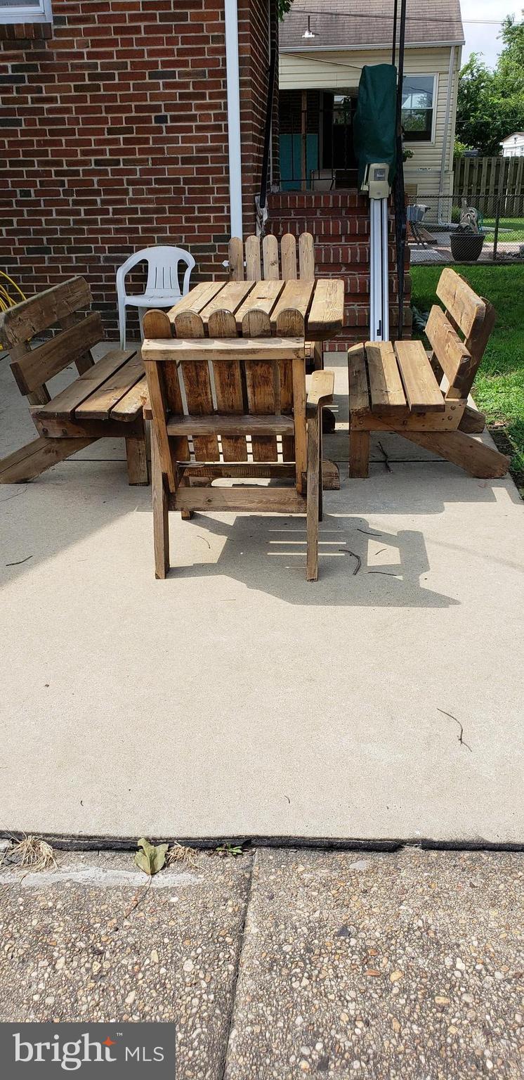 CEDAR CREST - Residential