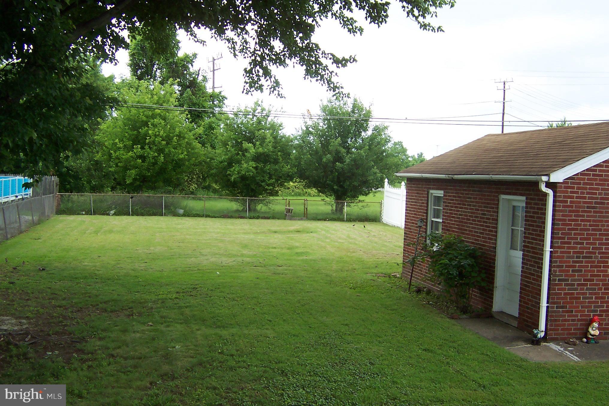 CEDAR CREST - Residential