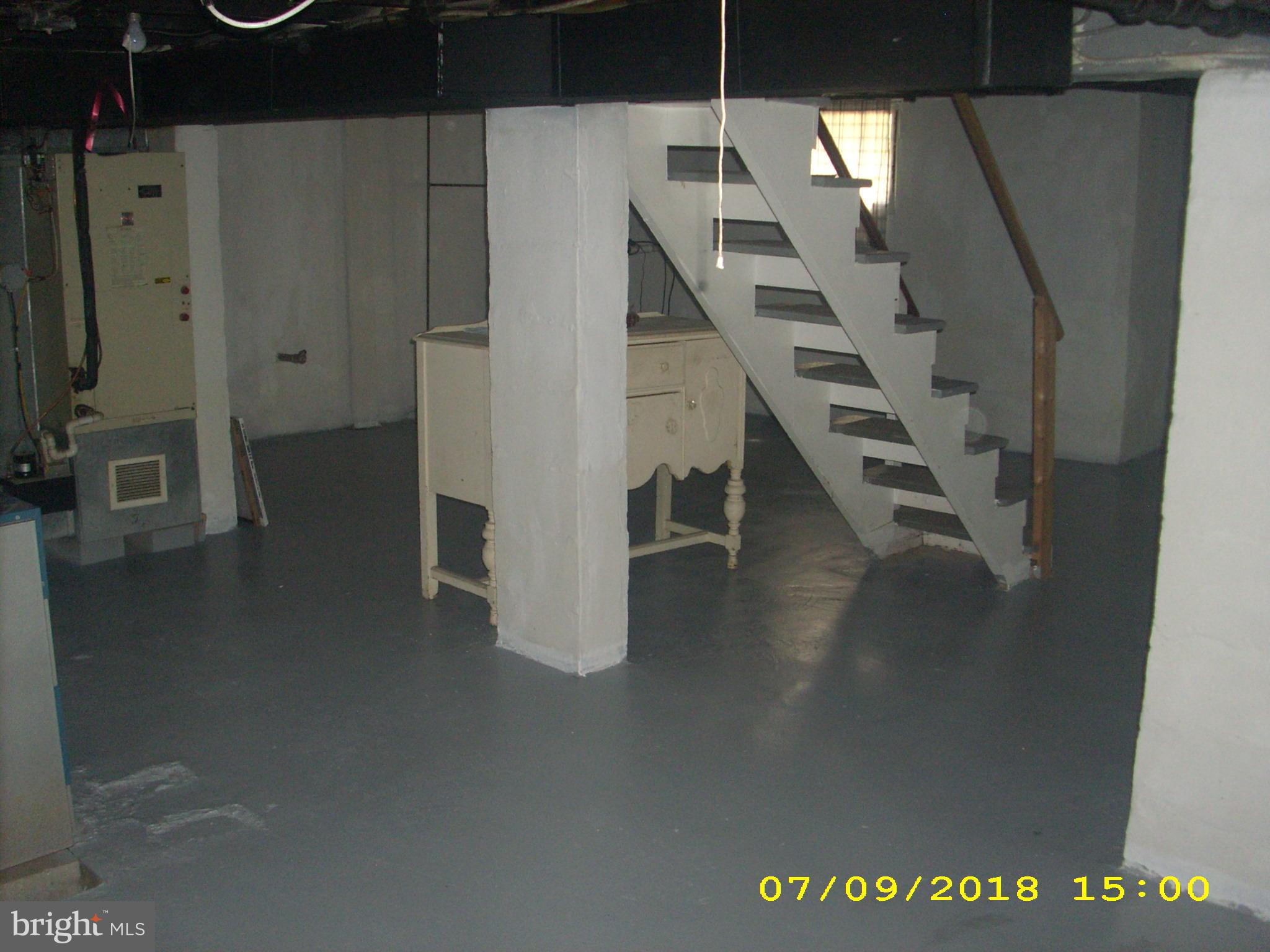 CEDAR CREST - Residential