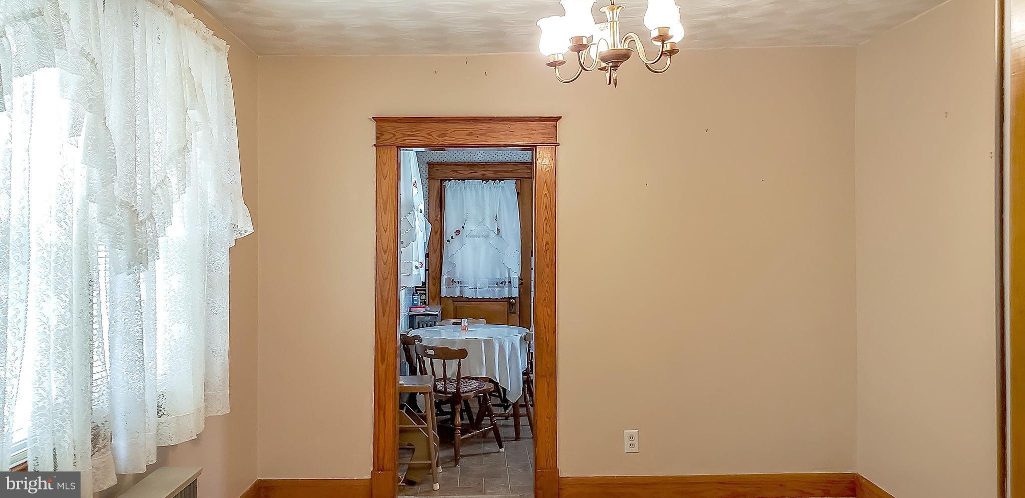 CEDAR CREST - Residential