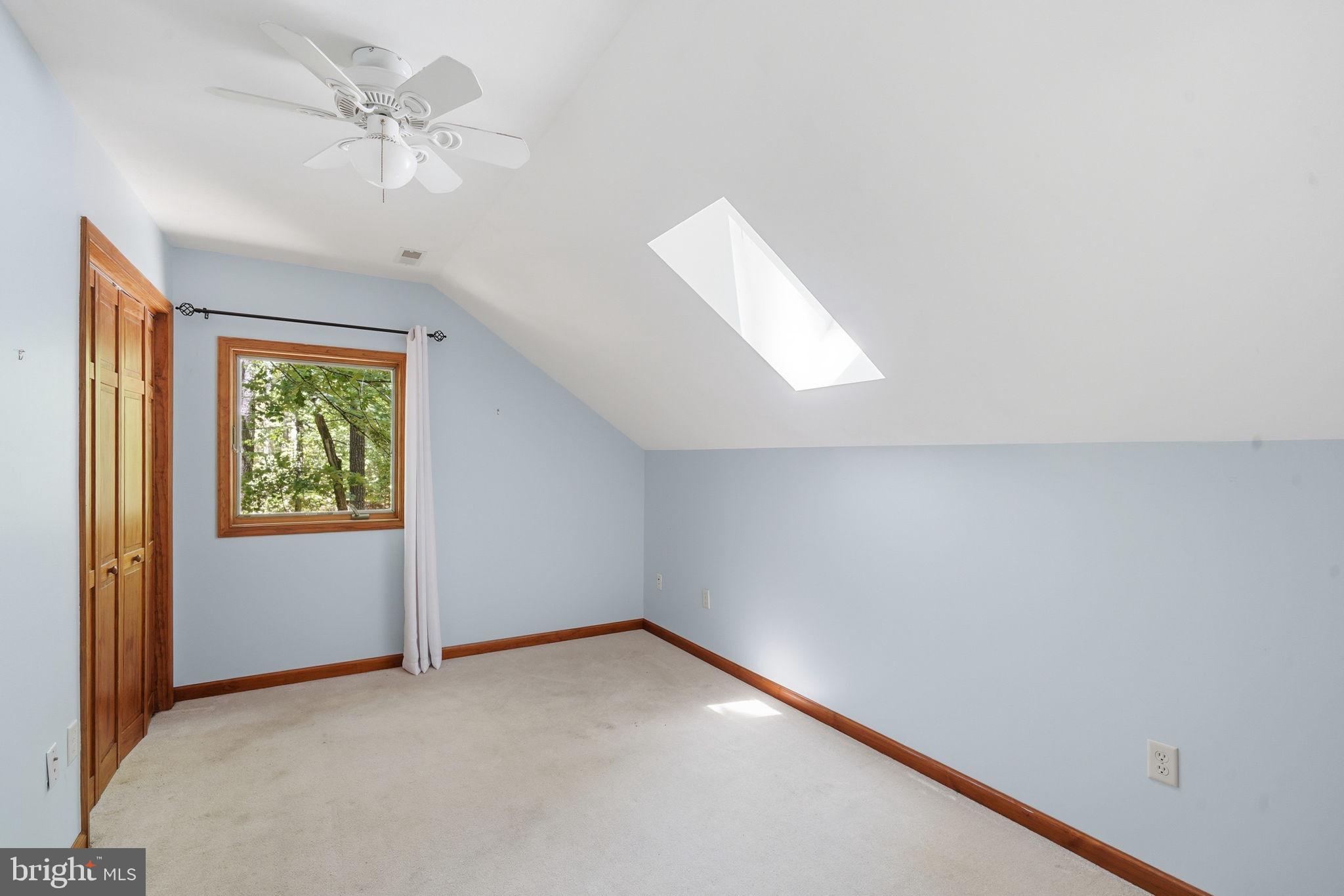 PINEY NECK - Residential