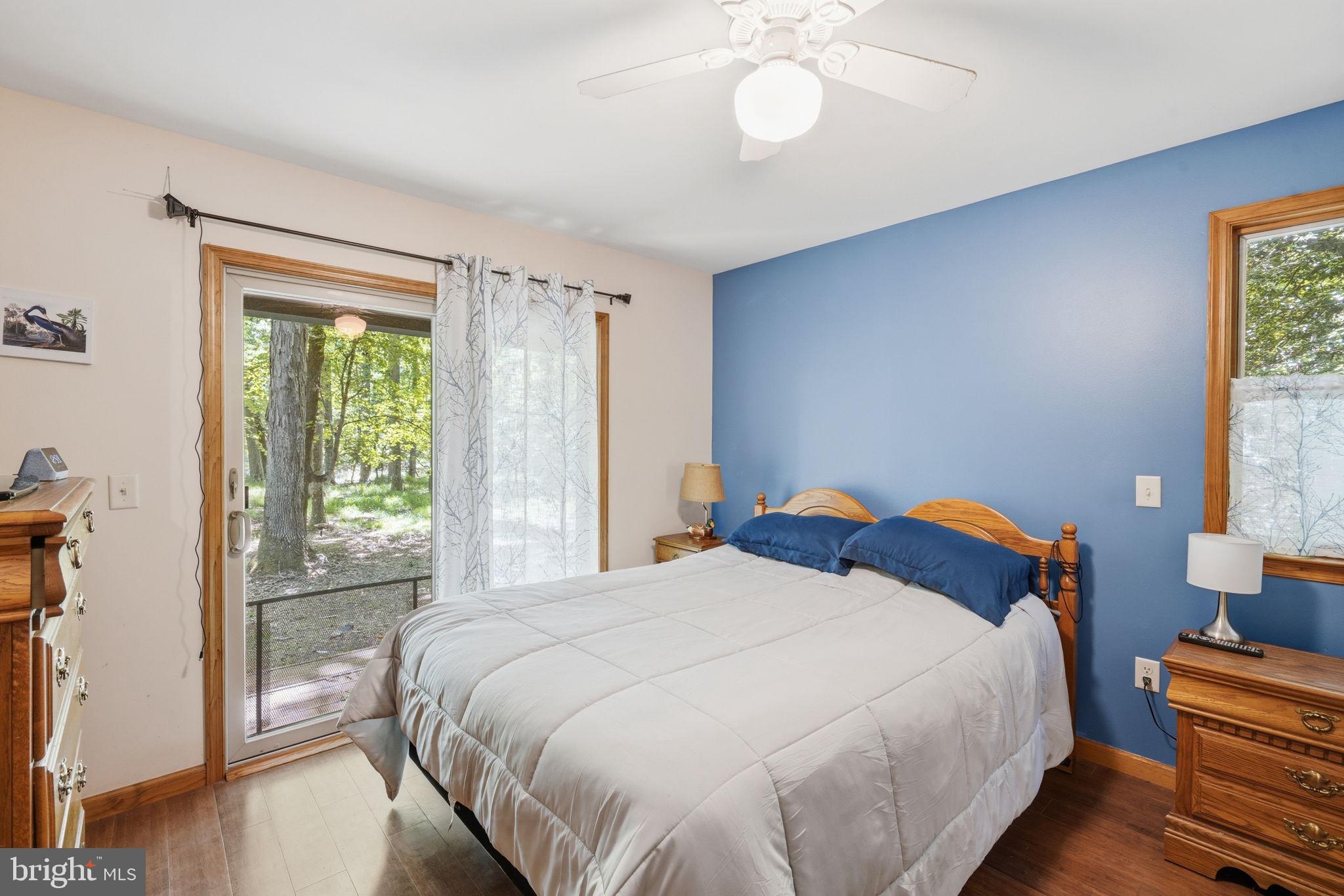 PINEY NECK - Residential