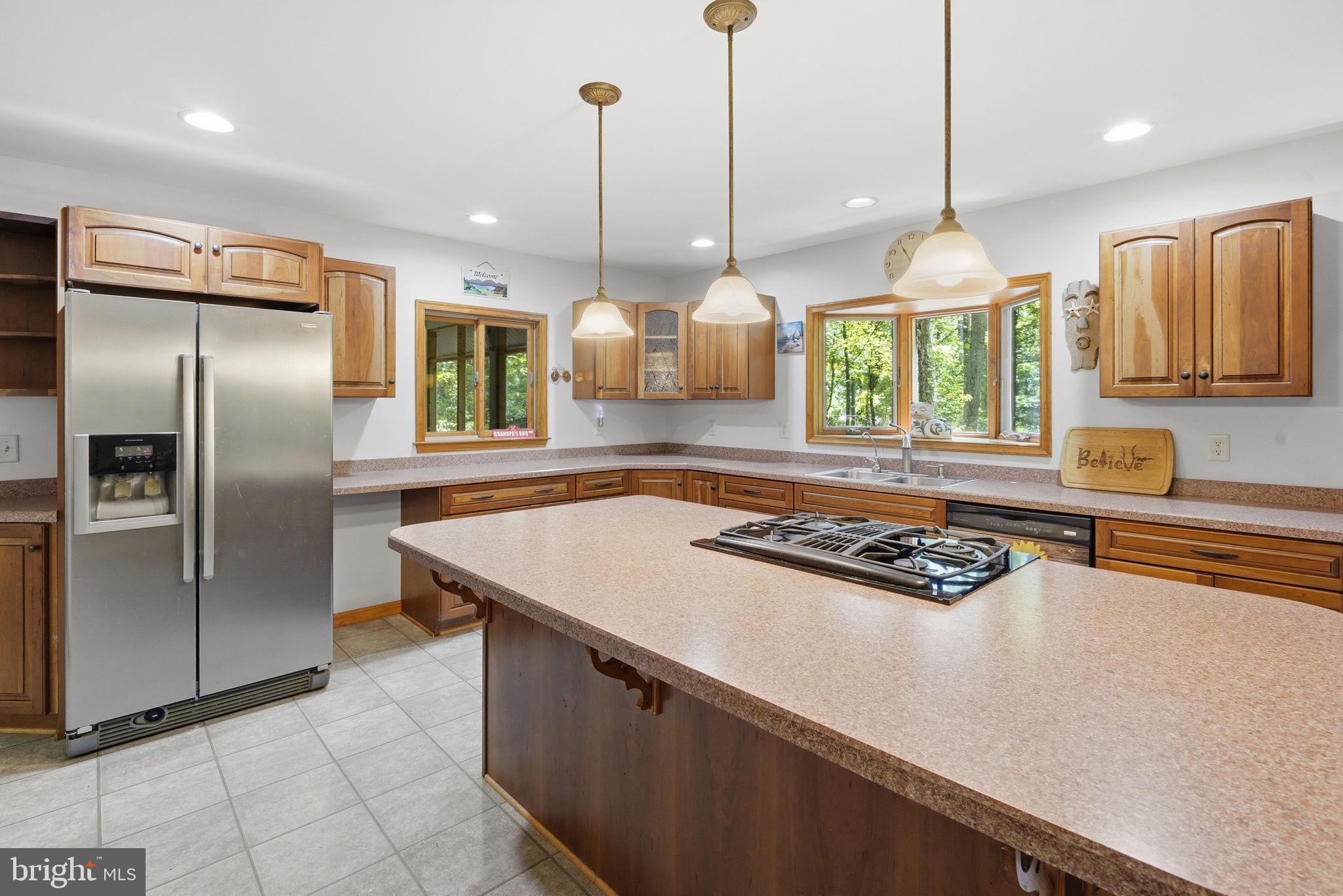 PINEY NECK - Residential