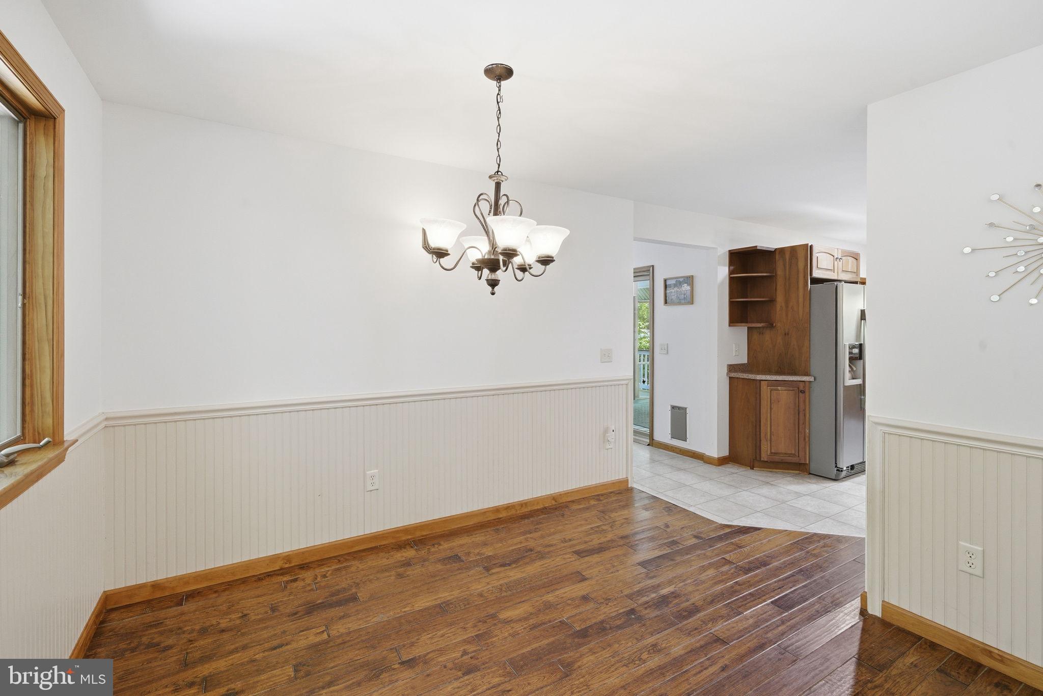 PINEY NECK - Residential