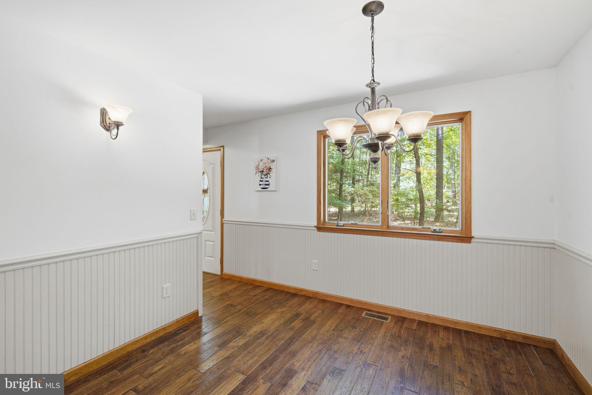PINEY NECK - Residential