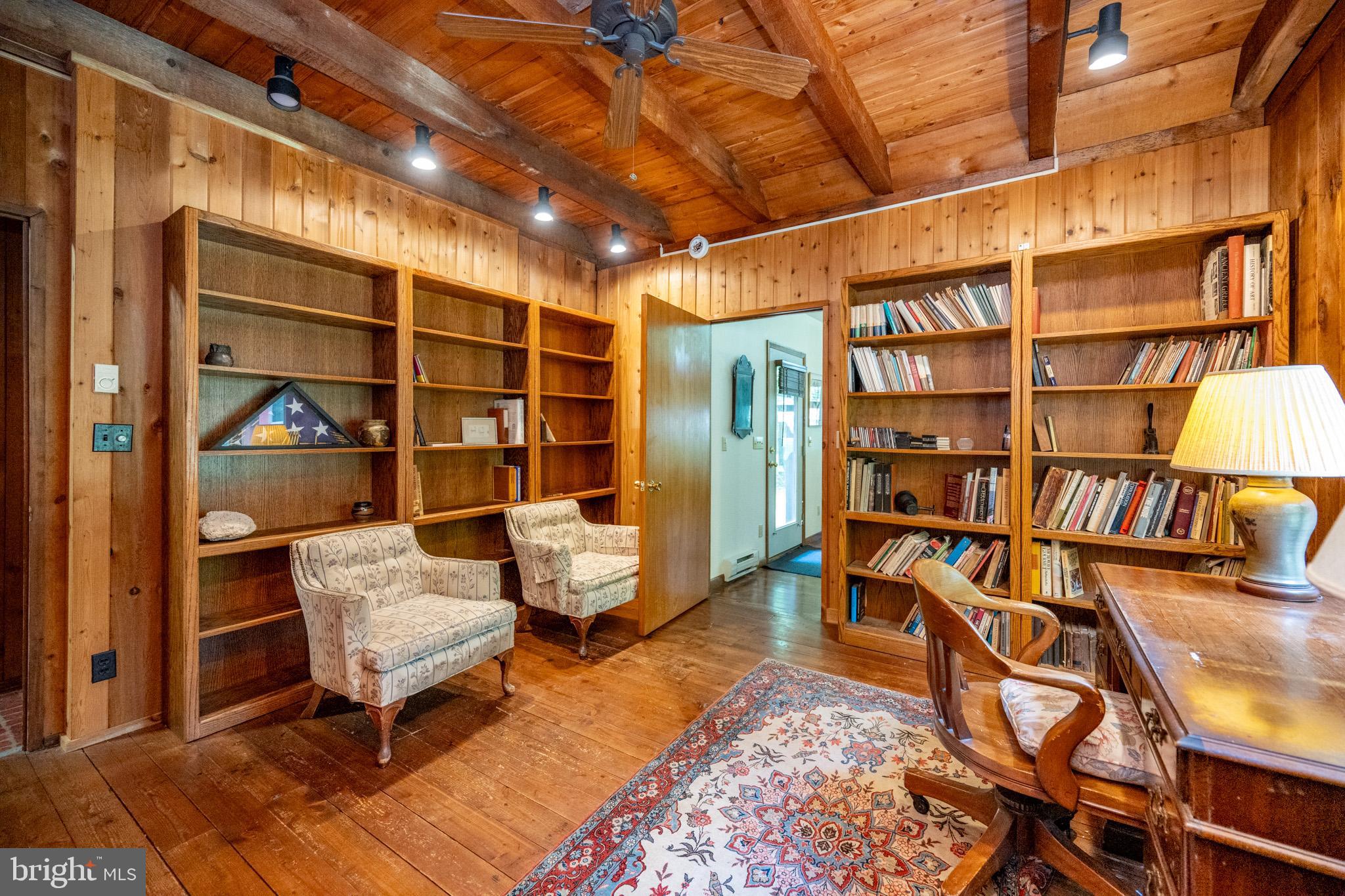 THOUSAND ACRES - Residential