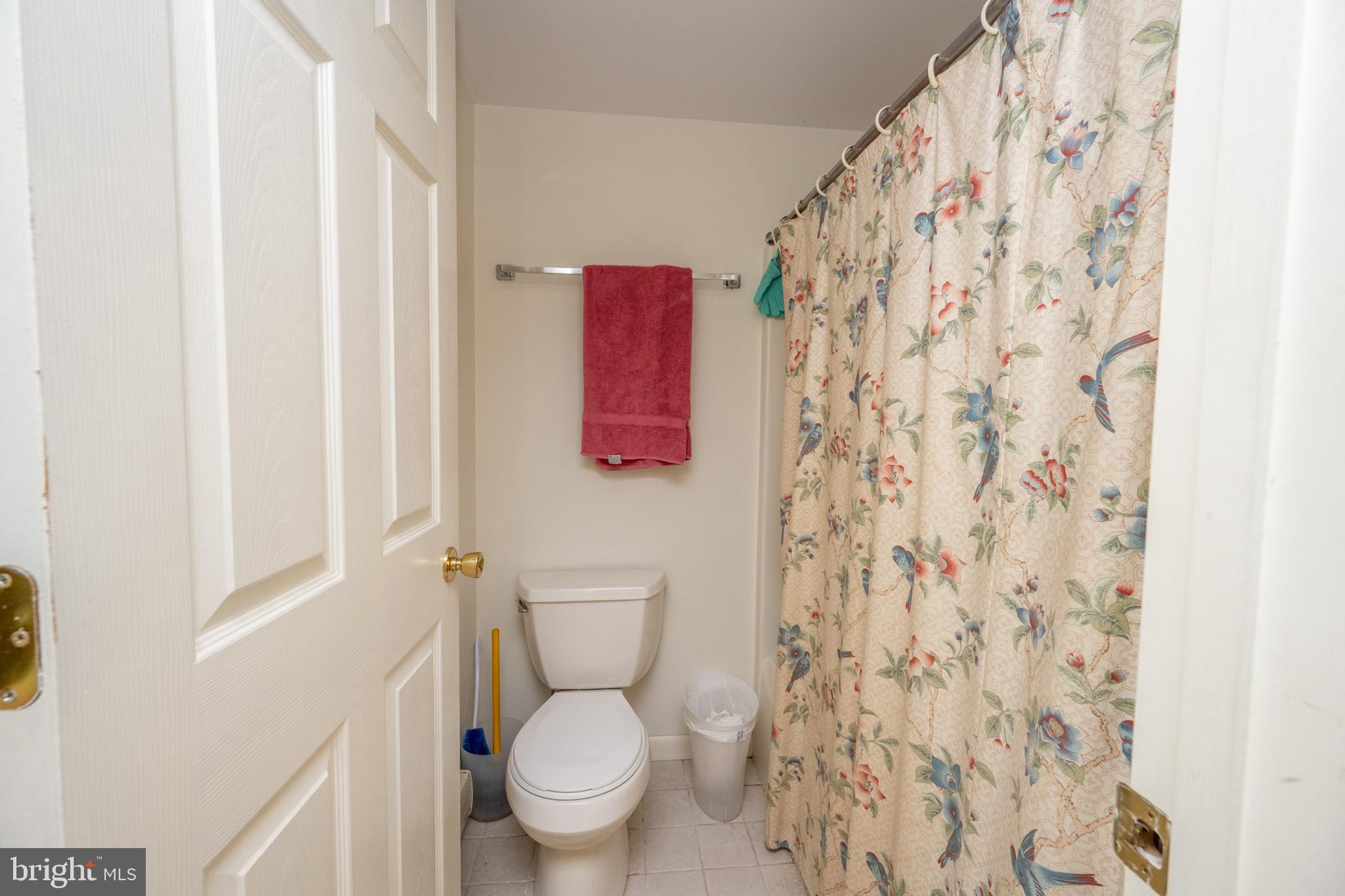 THOUSAND ACRES - Residential