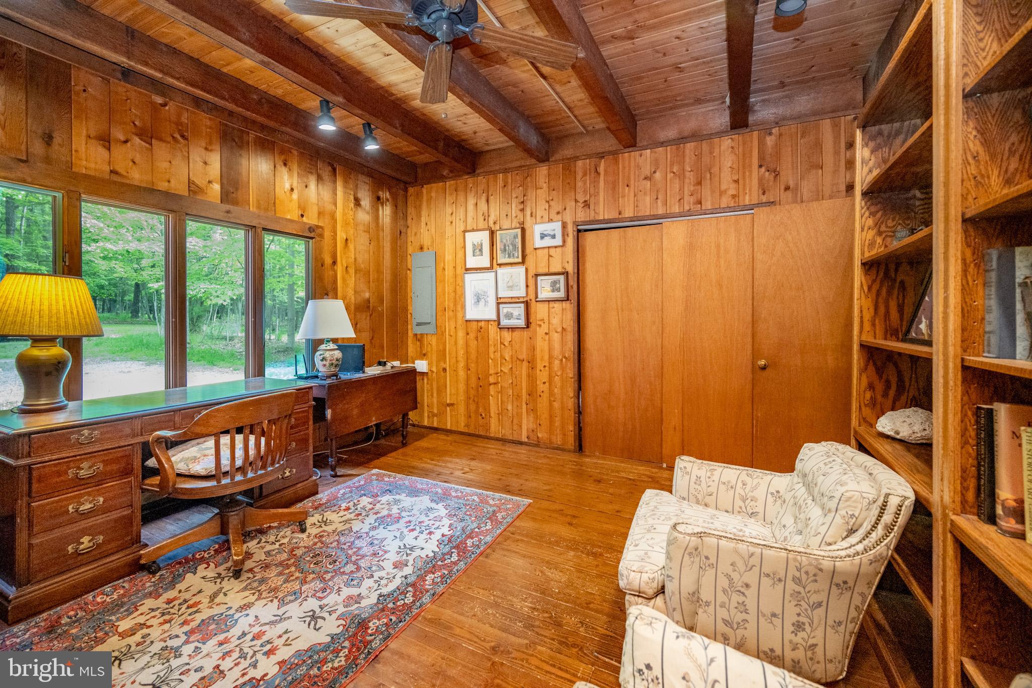 THOUSAND ACRES - Residential