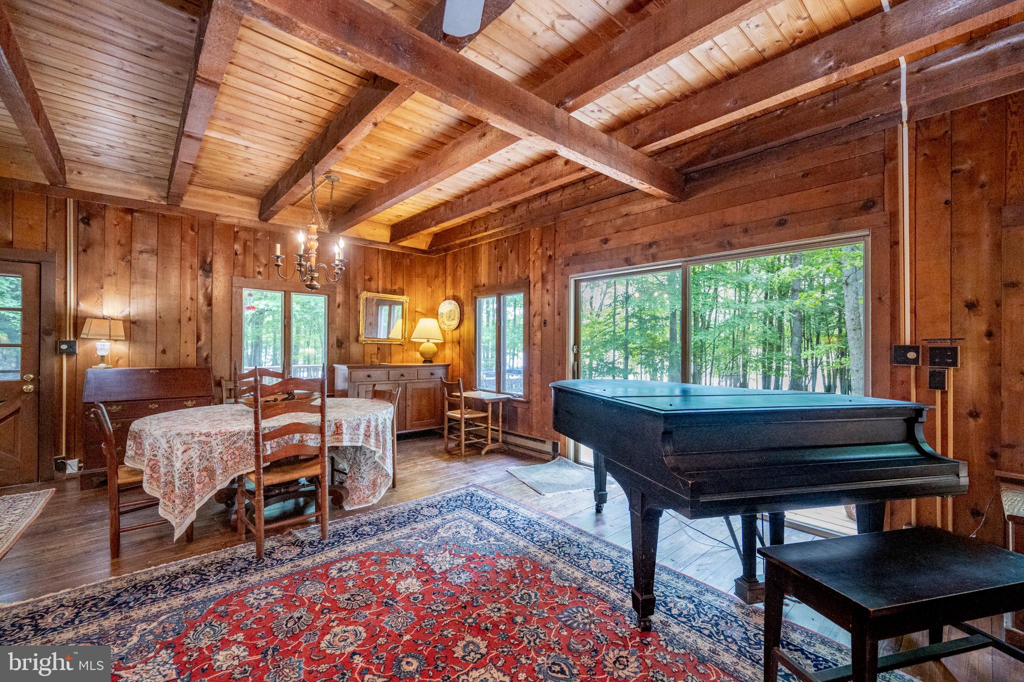 THOUSAND ACRES - Residential