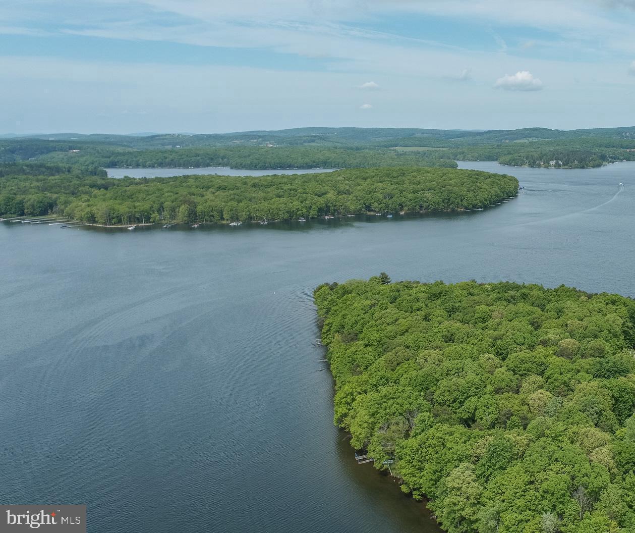 THOUSAND ACRES - Residential