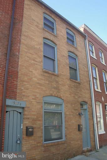 FELLS POINT HISTORIC DISTRICT - Residential Lease