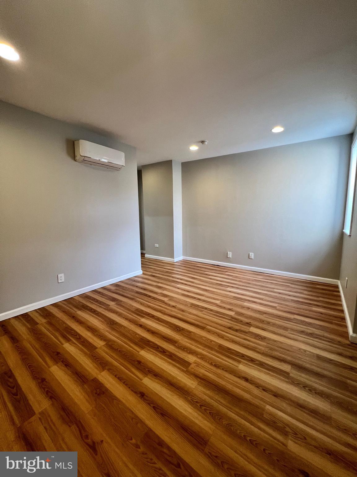 SHARSWOOD - Residential Lease