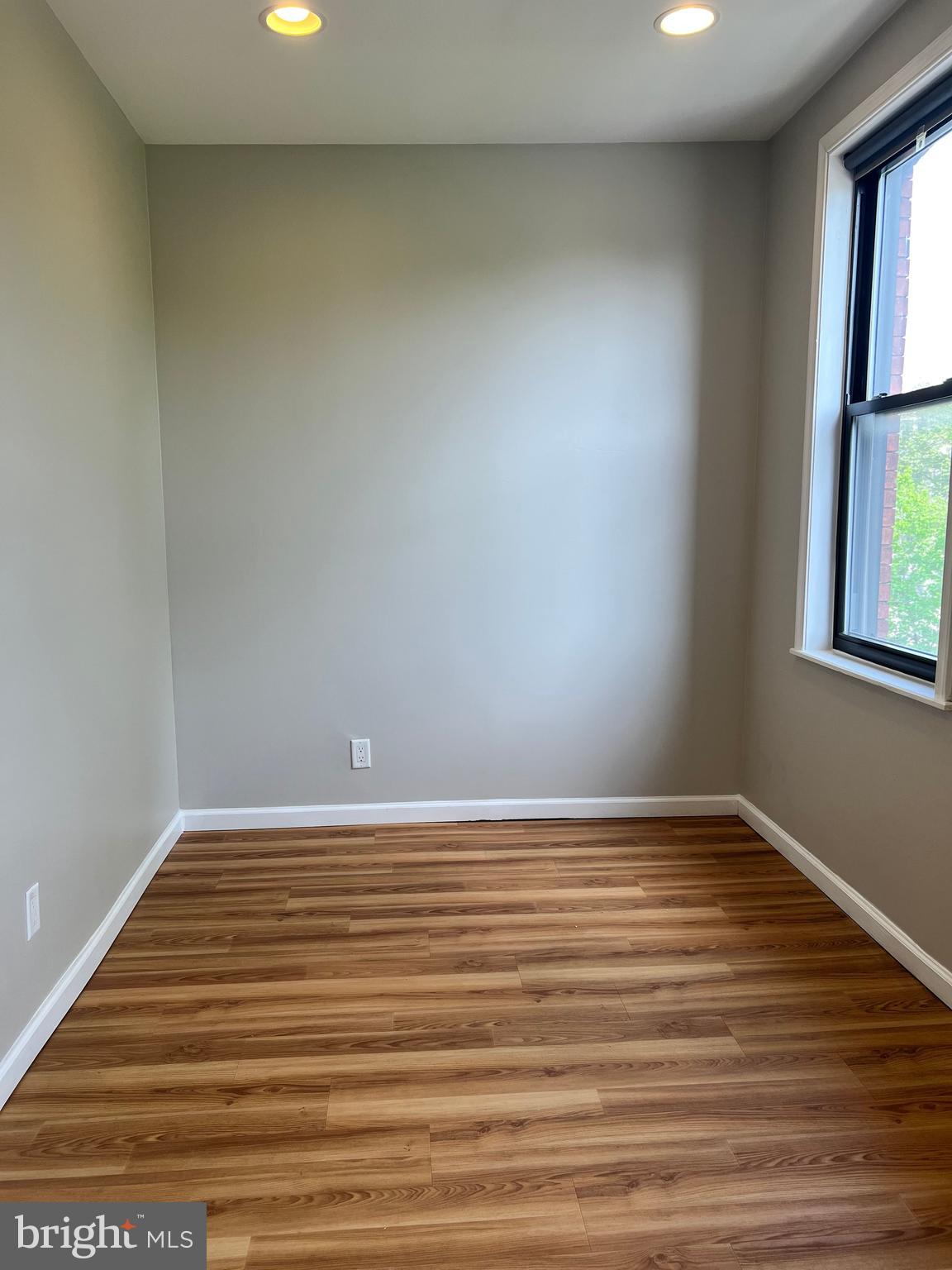 SHARSWOOD - Residential Lease