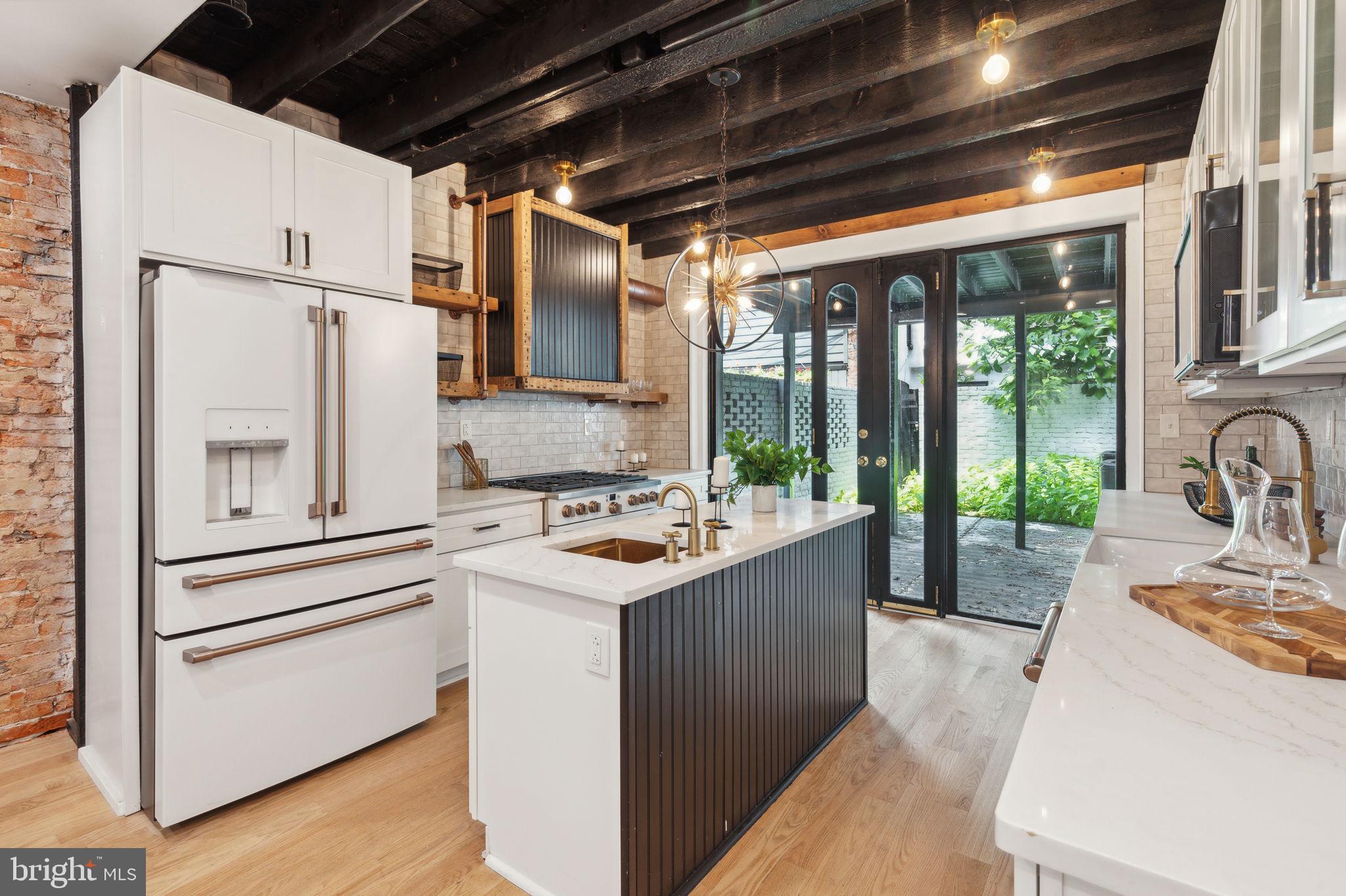 RITTENHOUSE SQUARE - Residential