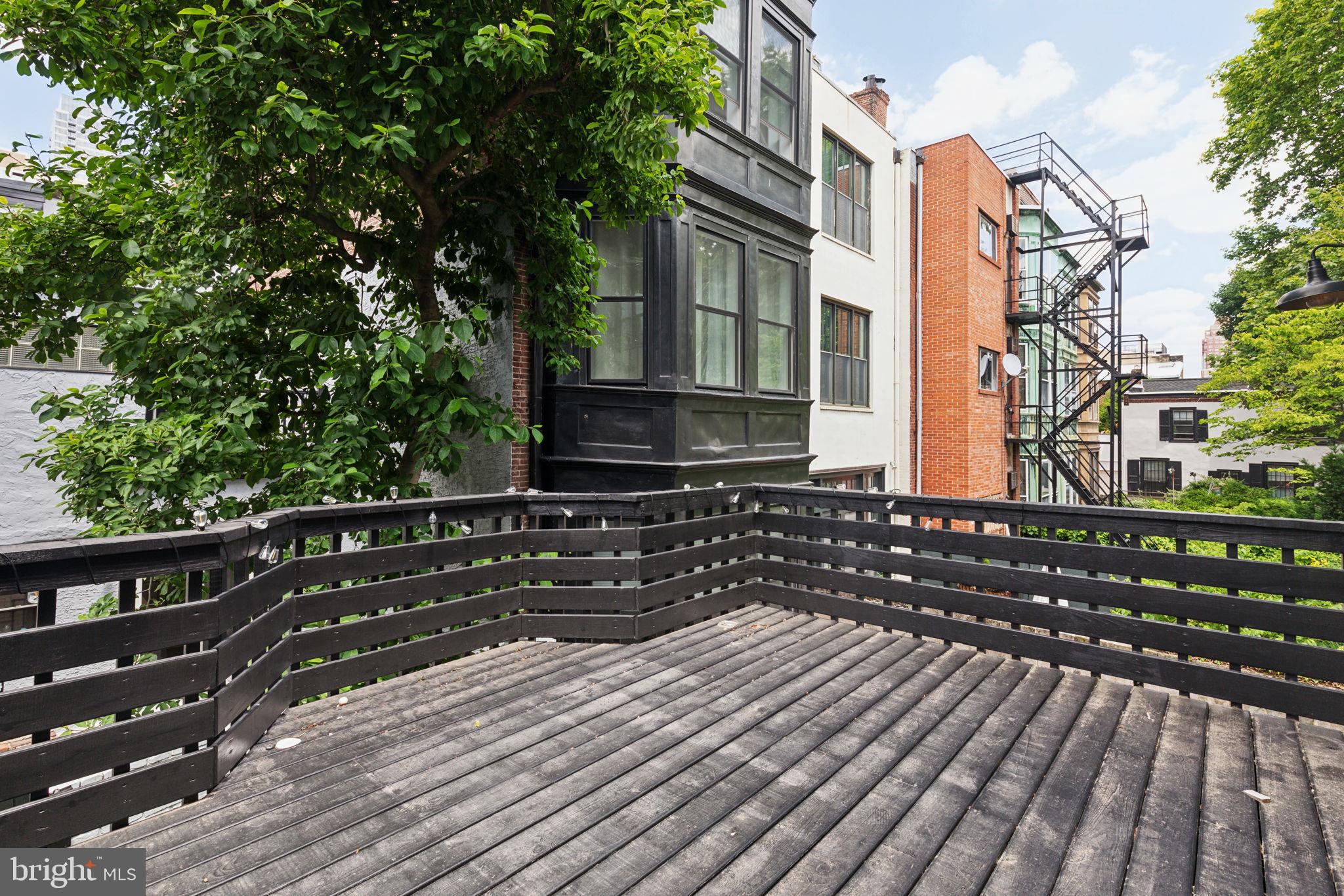 RITTENHOUSE SQUARE - Residential