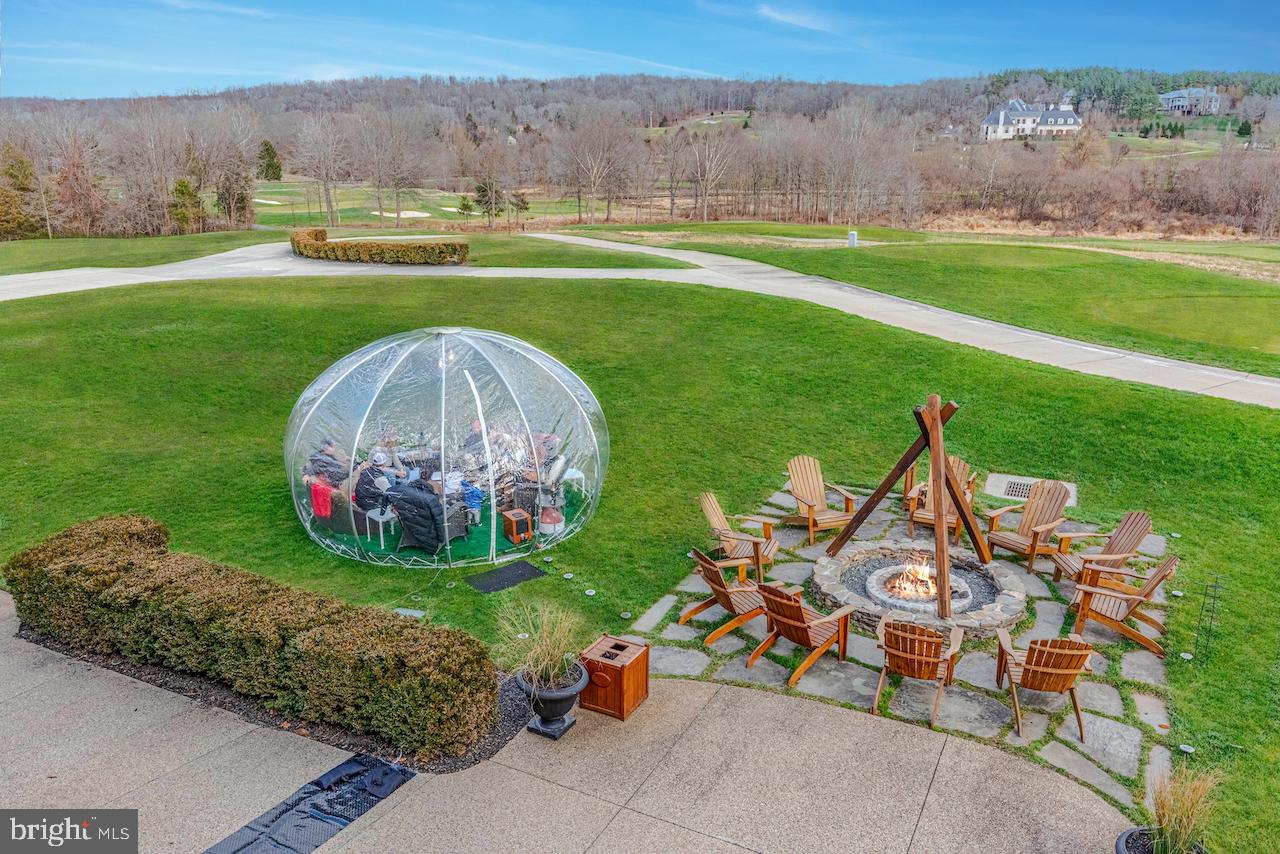 ESTATES @ CREIGHTON FARM - Residential