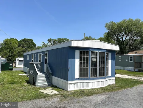 2400 Lincoln Avenue Unit 11, Sparrows Point, MD MLS: MDBC2126770