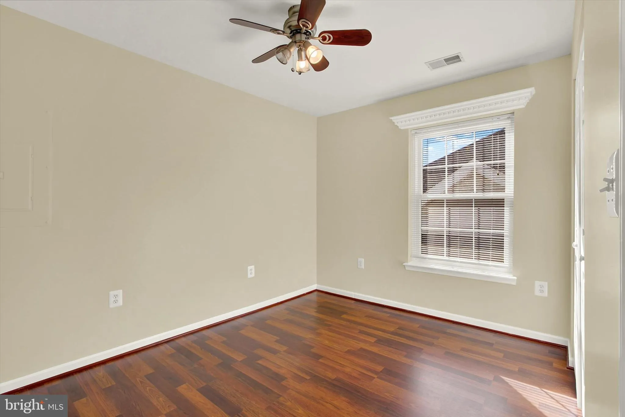 Sykesville, Maryland 21784, United States, 2 Bedrooms Bedrooms, ,2 BathroomsBathrooms,Residential,Active,244293