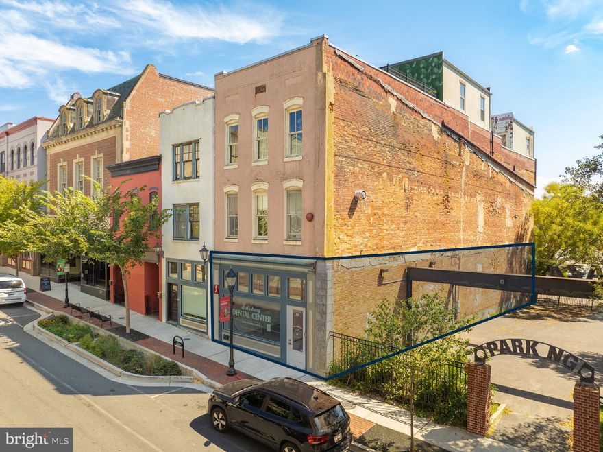 Downtown Salisbury Retail / Office space
Located adjacent to the Plaza Entrance lot. Previously used a medical office, Currently set up with Foyer, Waiting room, Reception Area, 14 offices, 4 bathrooms, larger group rooms / storage area, & a basement. Salisbury Parking is near the property