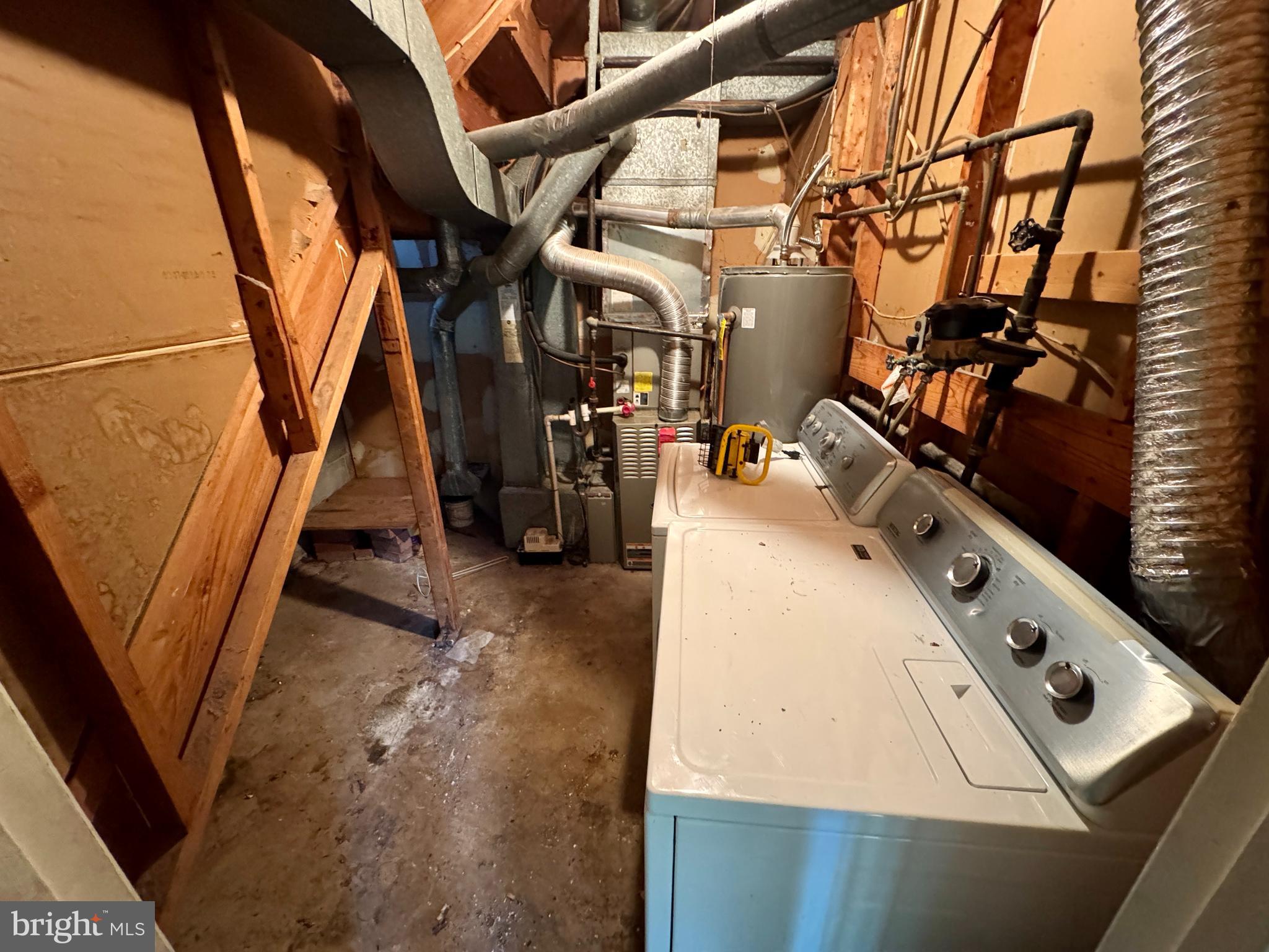 ROLLING VALLEY WEST - Residential