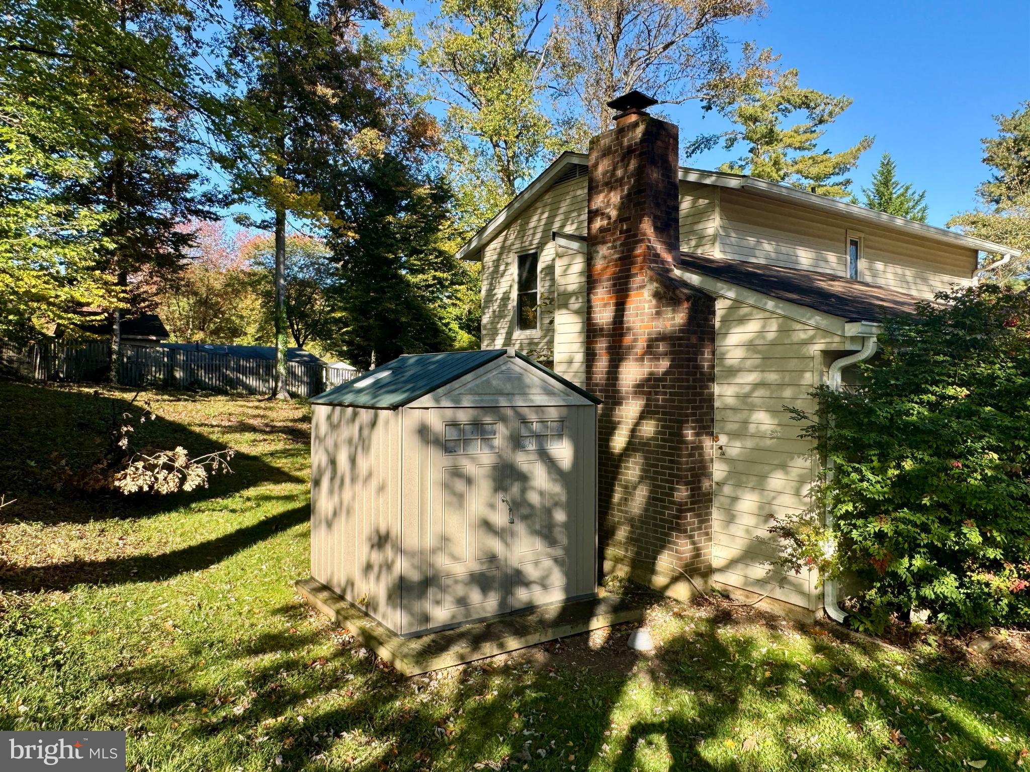 ROLLING VALLEY WEST - Residential