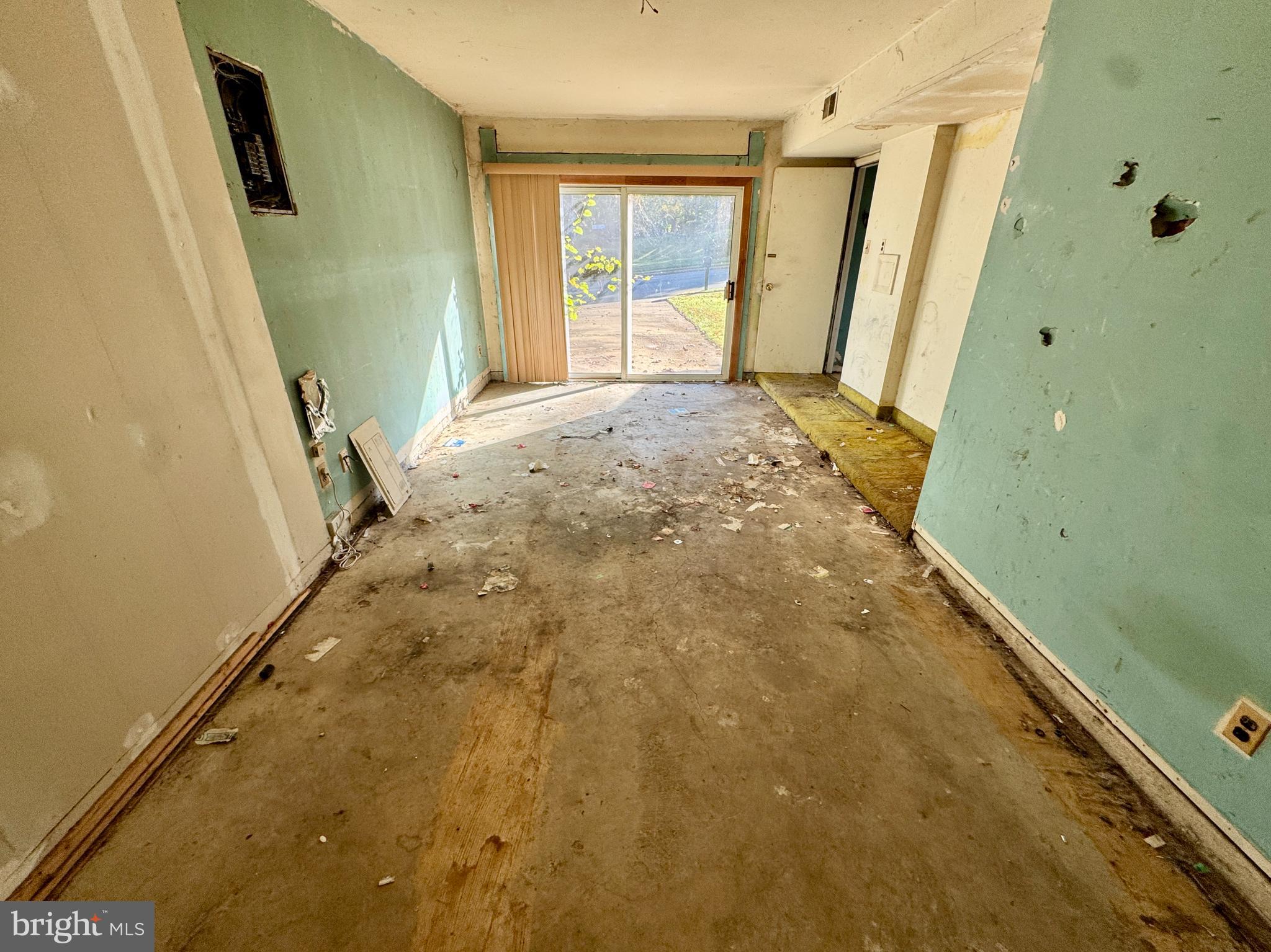 ROLLING VALLEY WEST - Residential