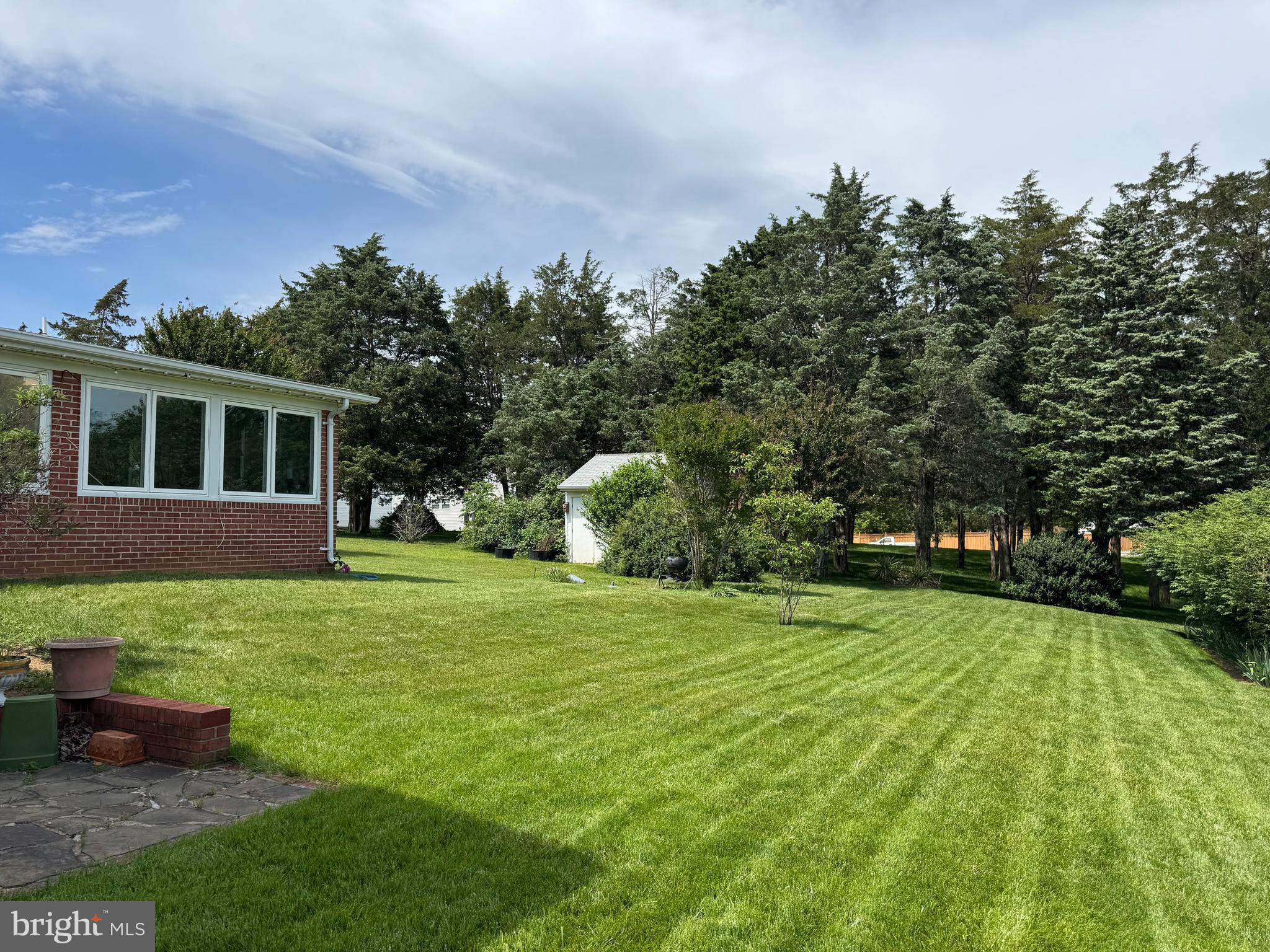 817 LAURIE DRIVE