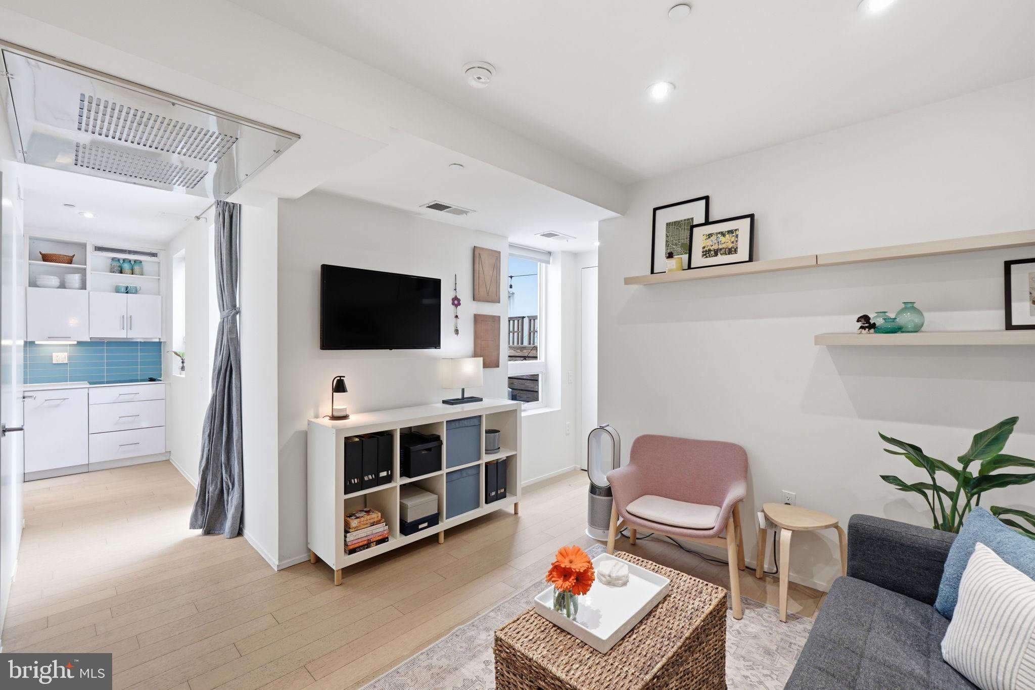 2424 17TH STREET NW 104