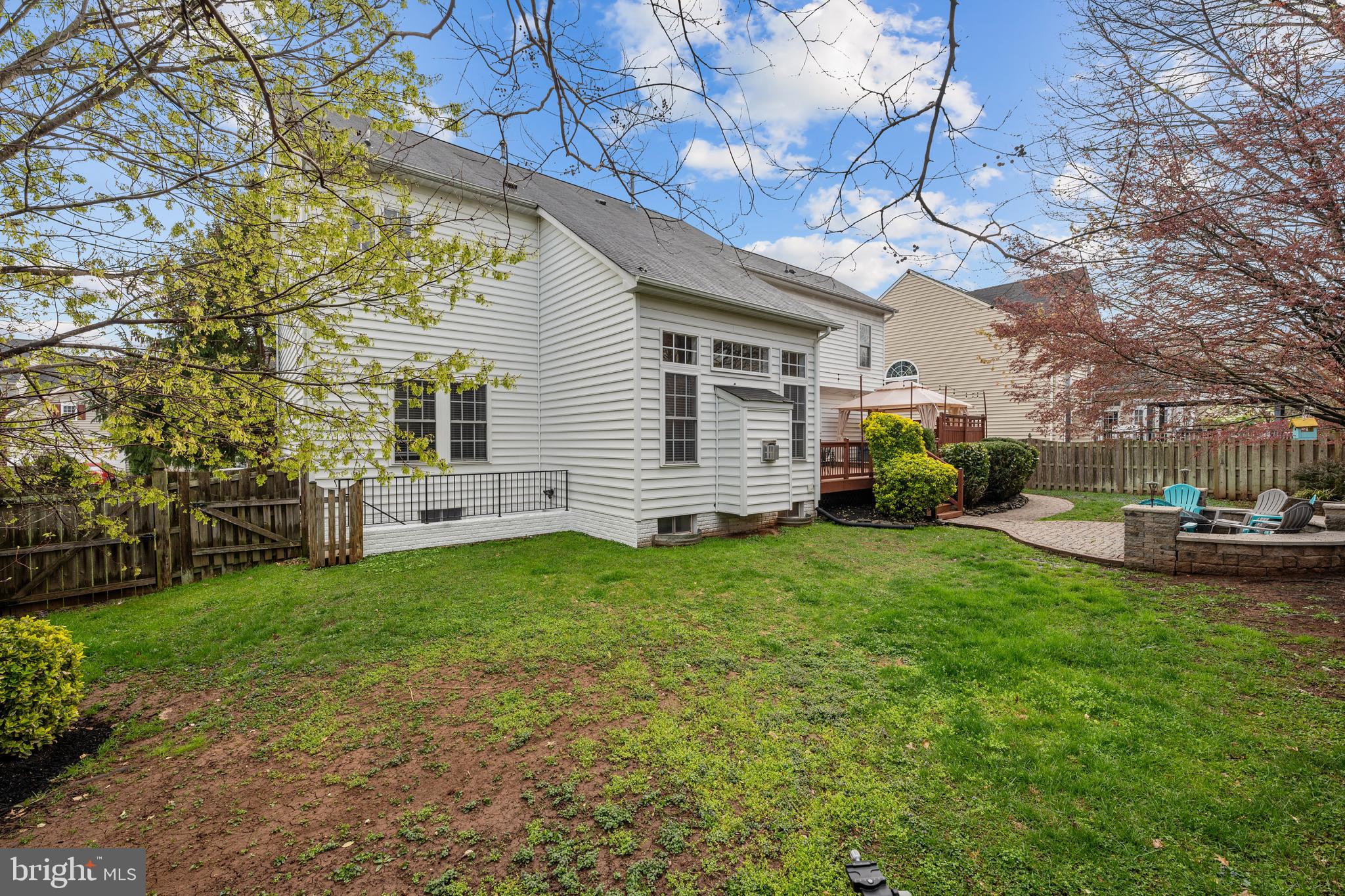 SOMERSET - Residential