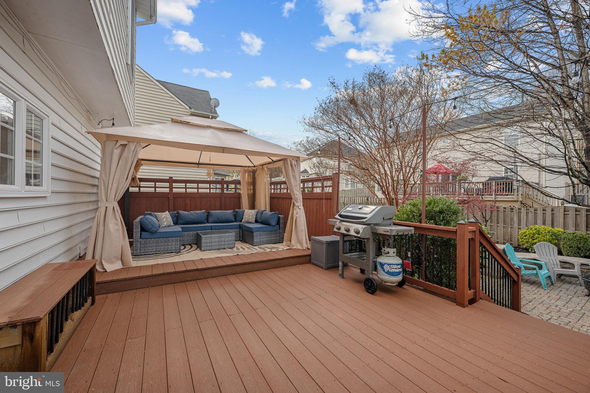 SOMERSET - Residential