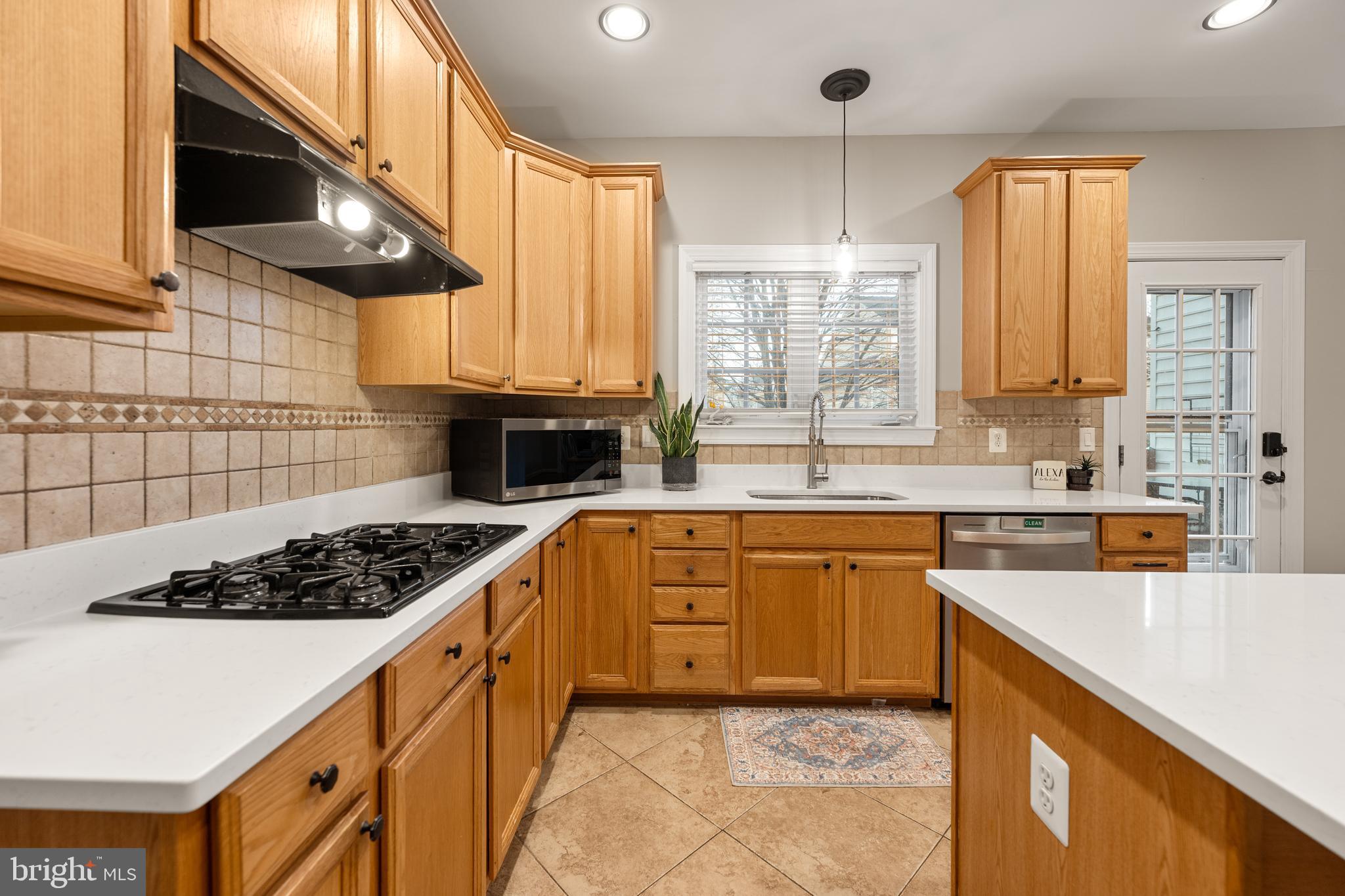 SOMERSET - Residential