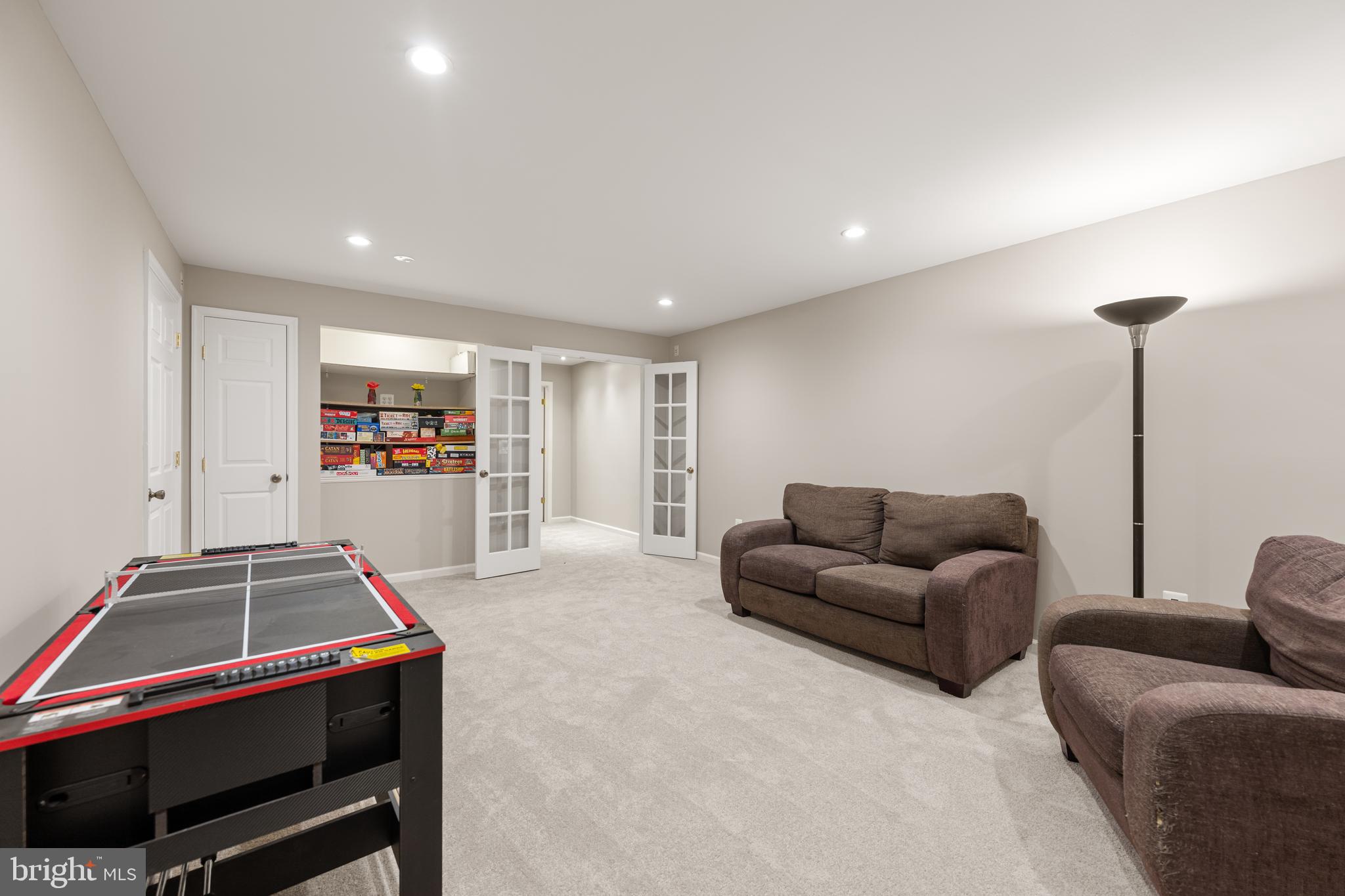 SOMERSET - Residential